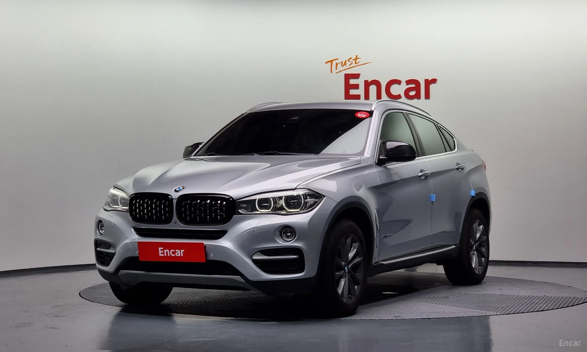 X6 (F16)