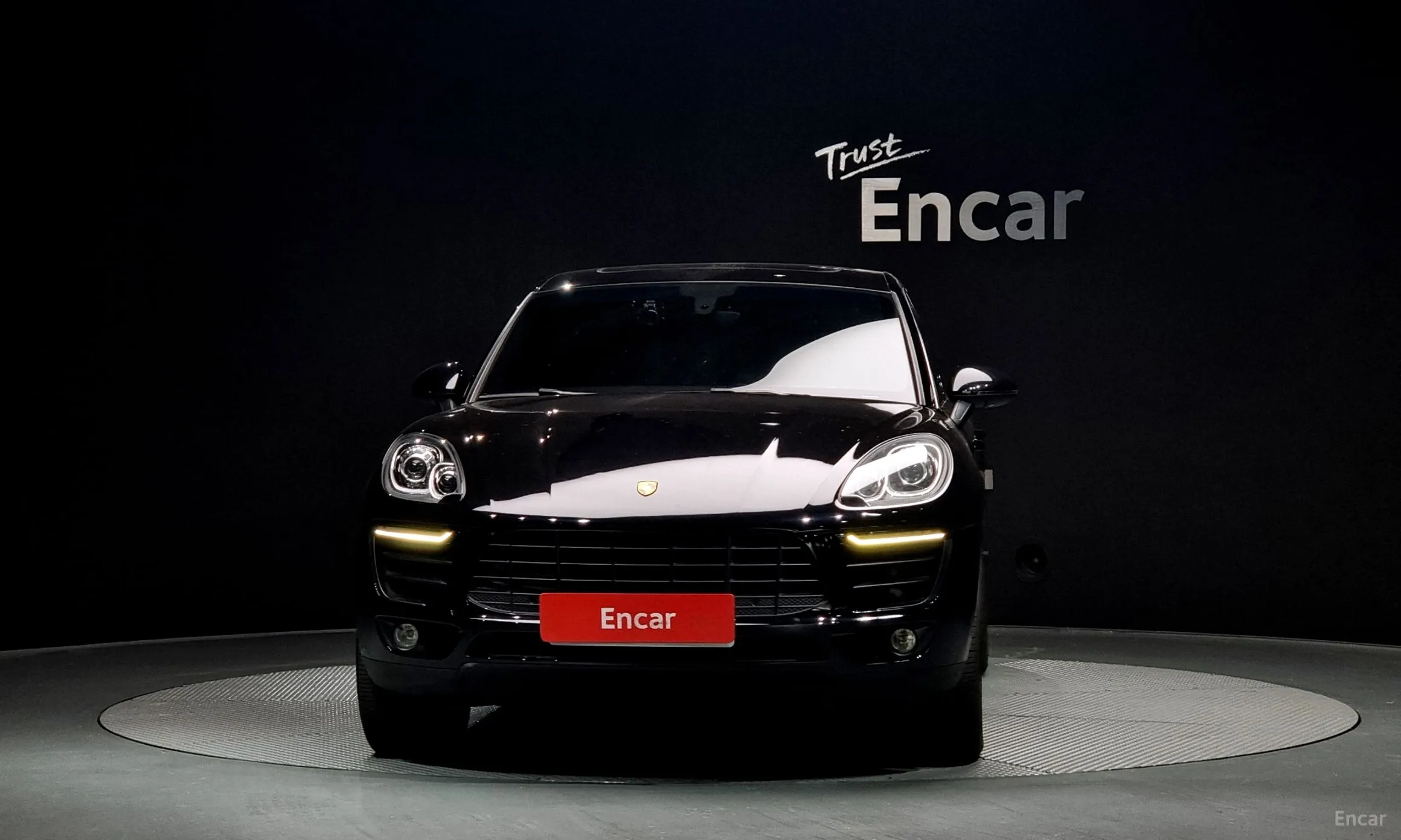 Porsche Macan превью 2