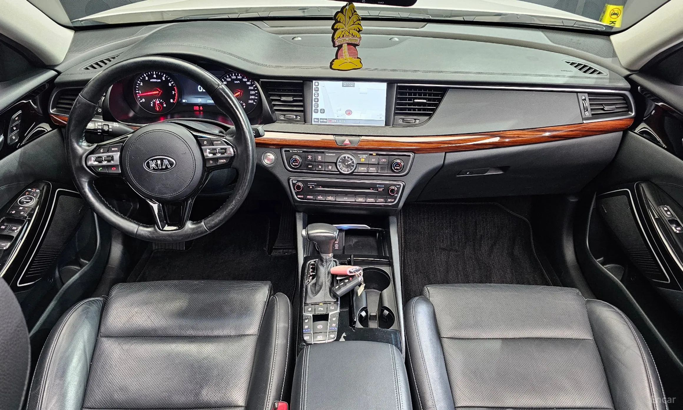 Kia K7 превью 4