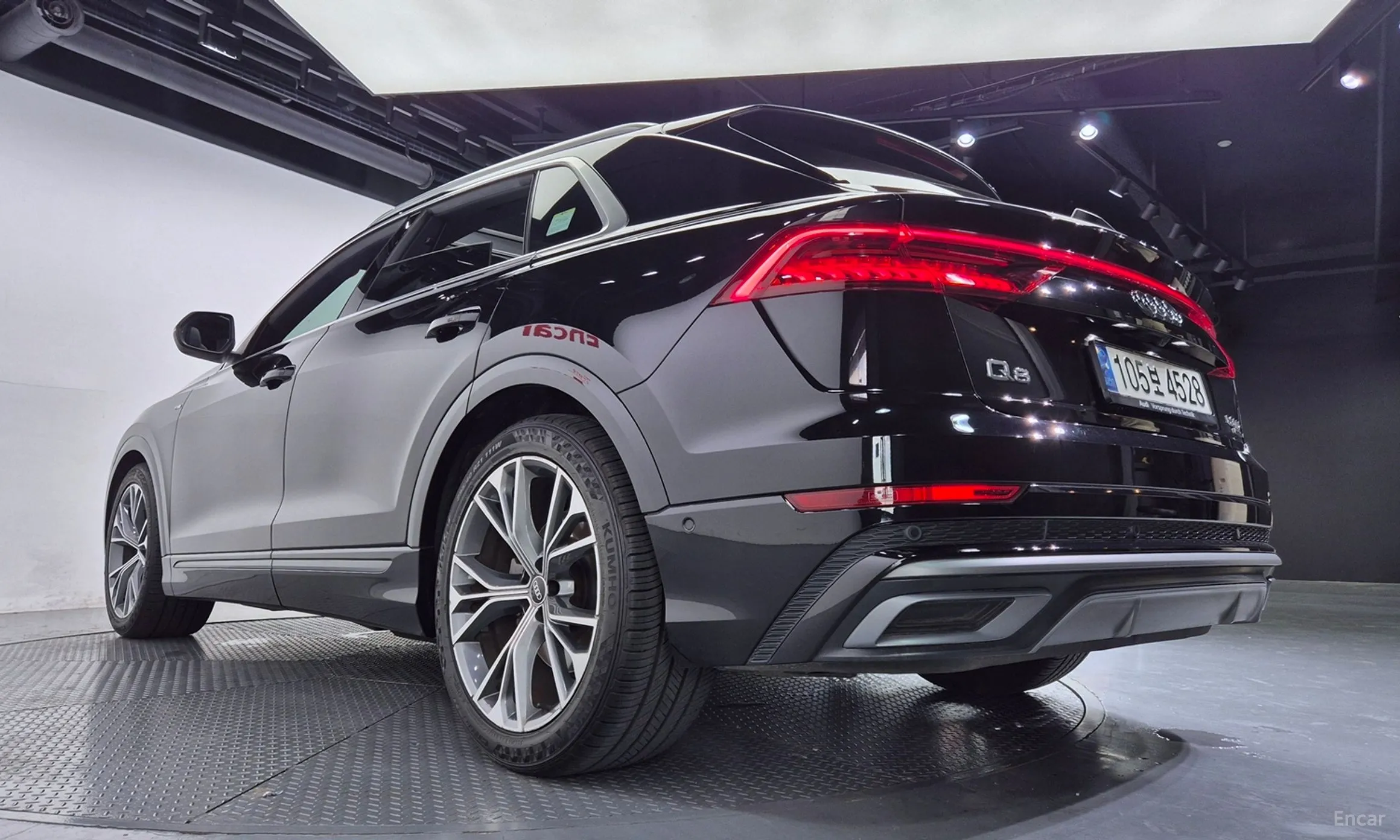 Audi Q8 (4M) превью 2