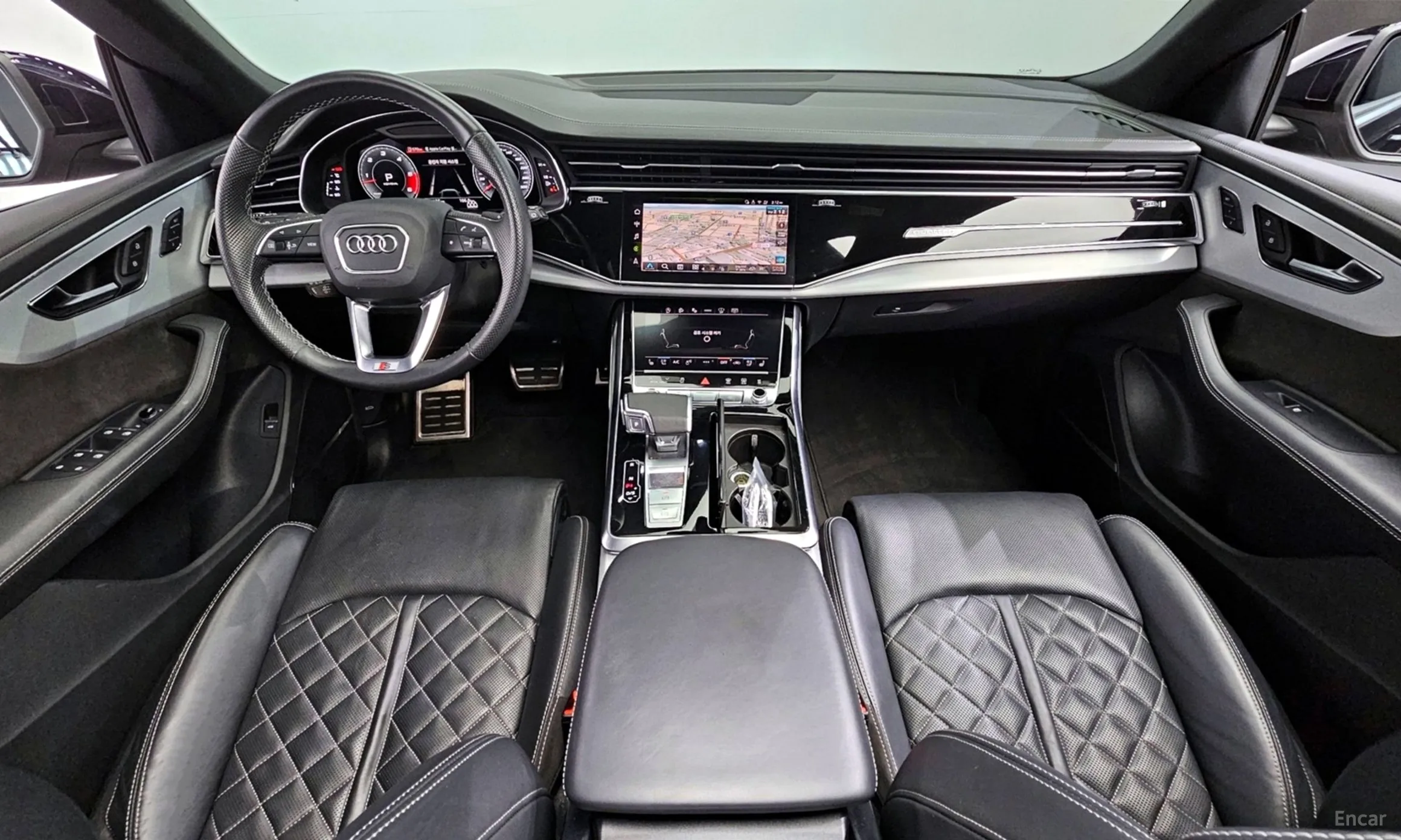 Audi Q8 (4M) превью 4