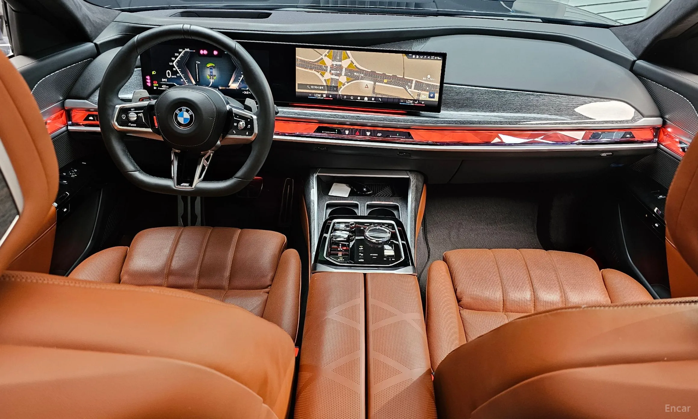 BMW 7 Series (G70) превью 4