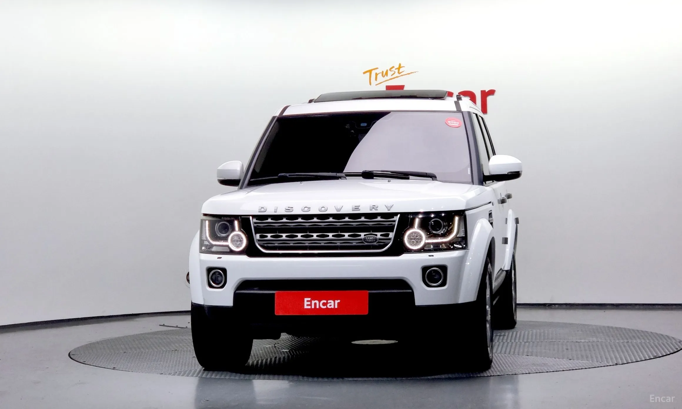 Land Rover Discovery 4 превью 2