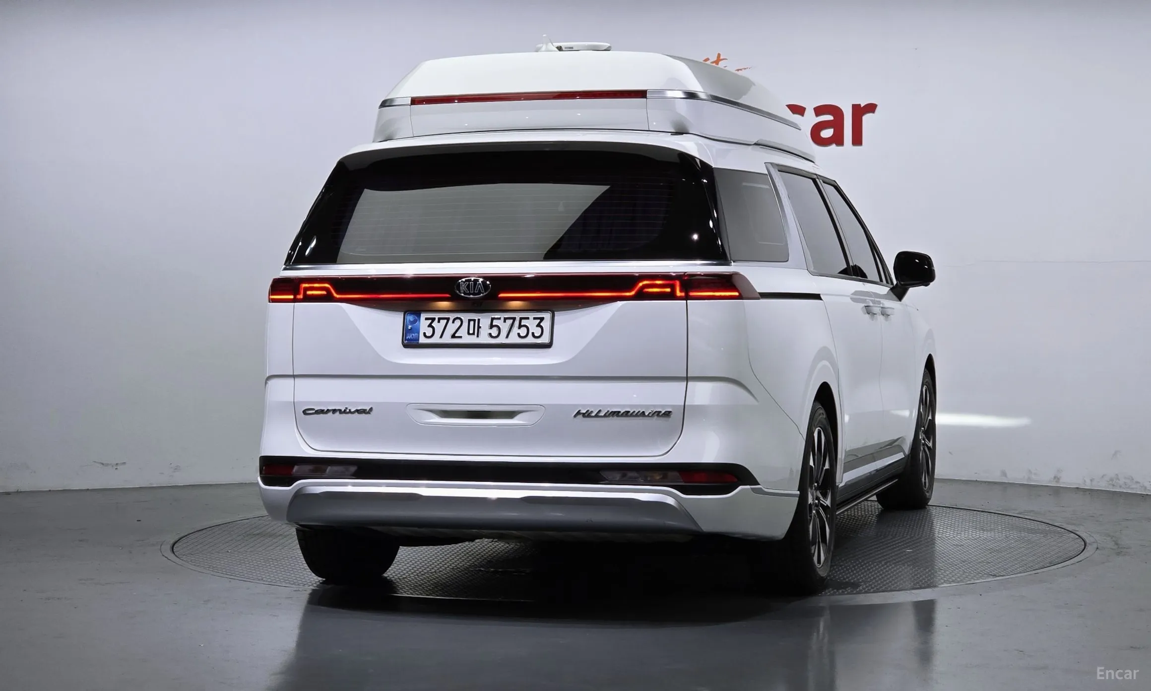 Kia Carnival Gen 4 превью 3