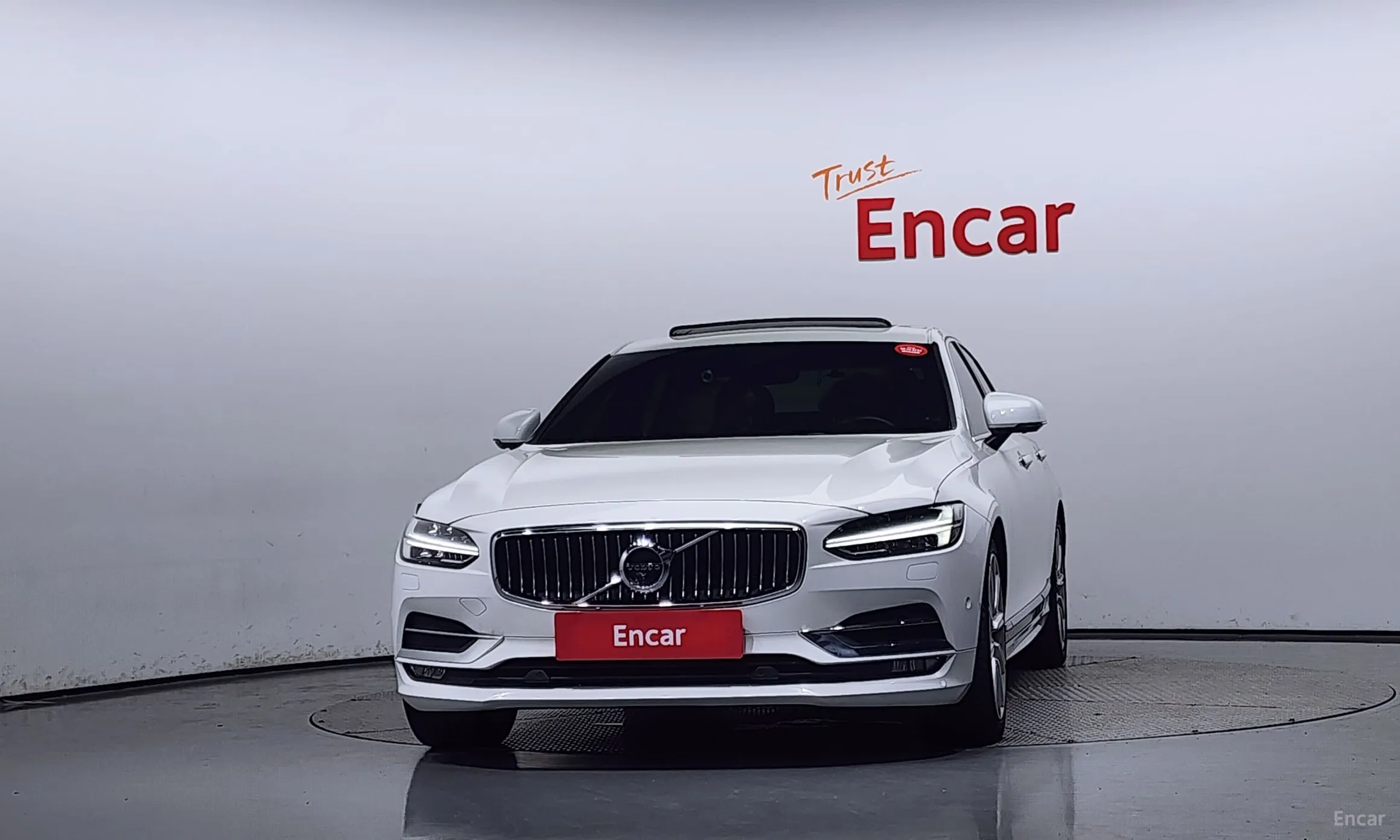 Volvo S90 превью 3