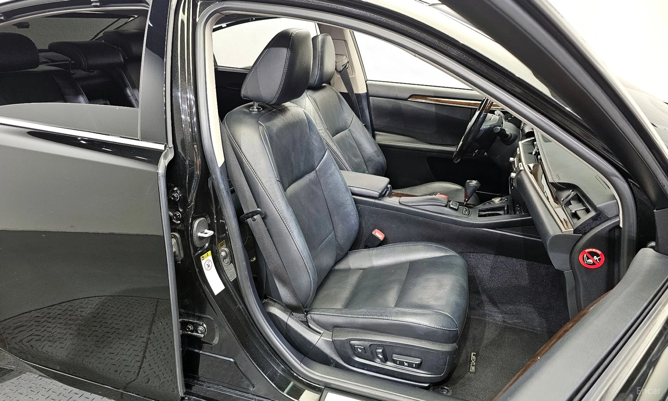 Lexus New ES350 превью 12