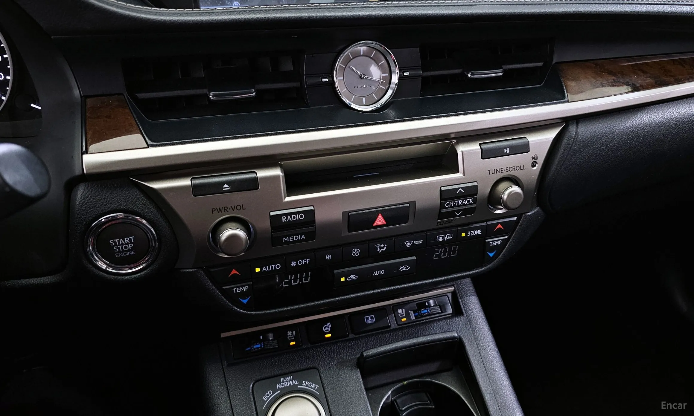 Lexus New ES350 превью 17