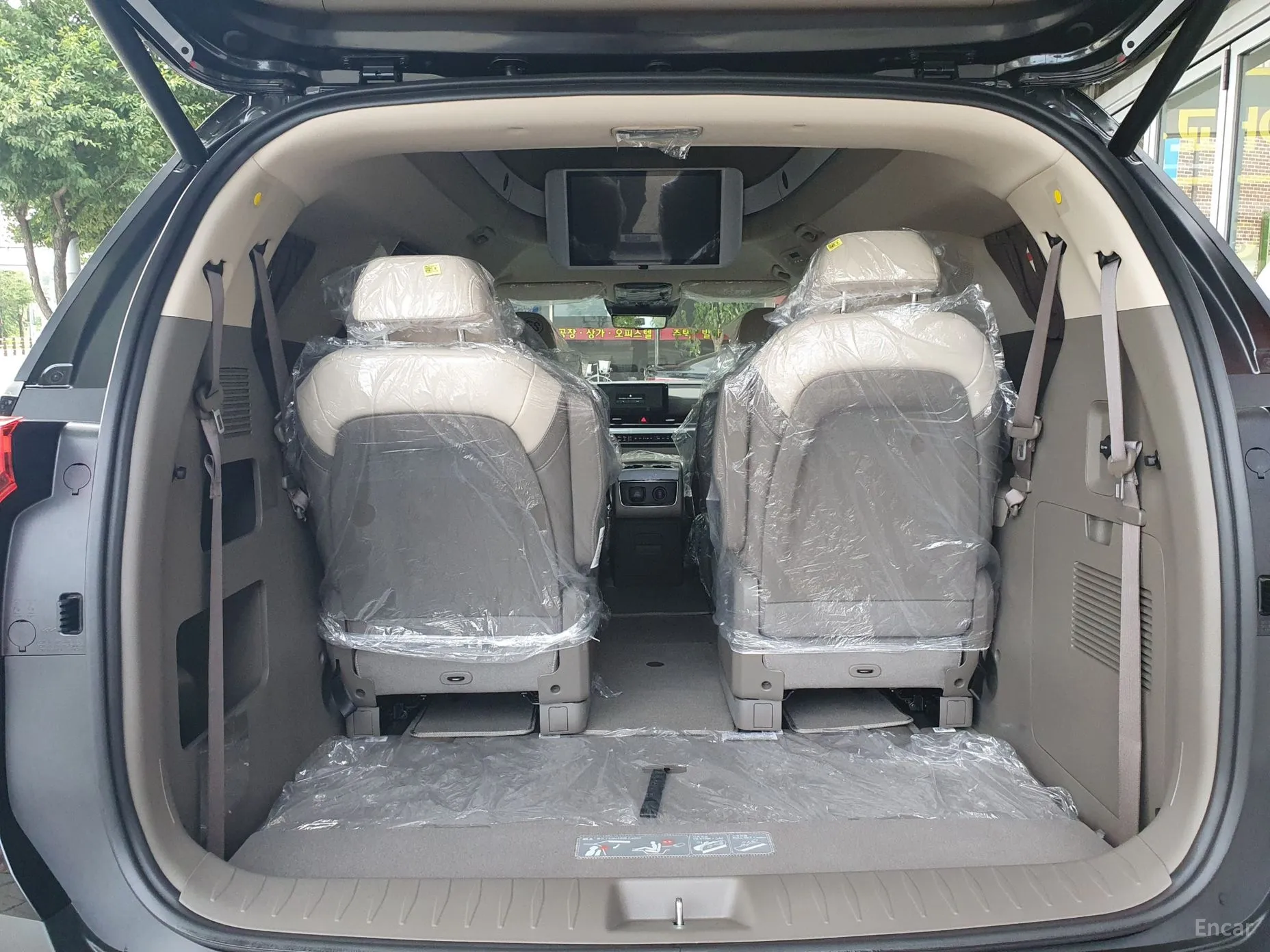Kia Carnival 4th Generation превью 4