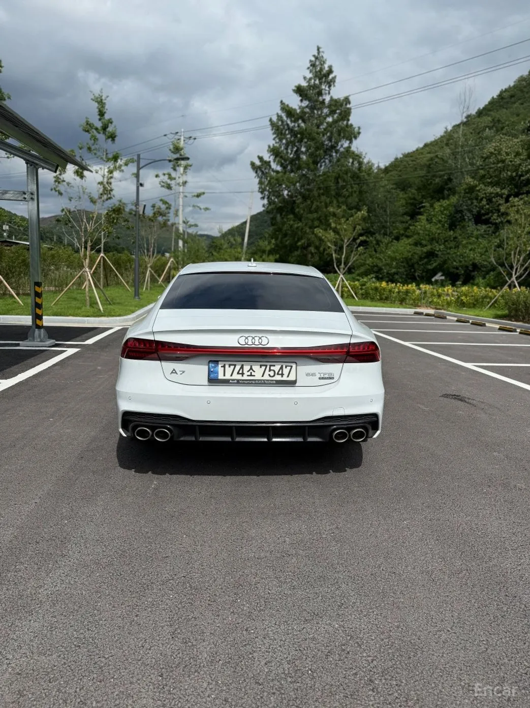 Audi A7 (4K)