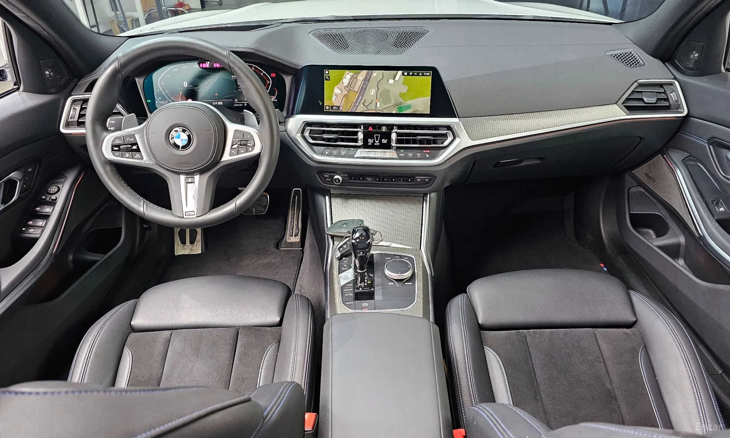 BMW 3 Series (G20) превью 4