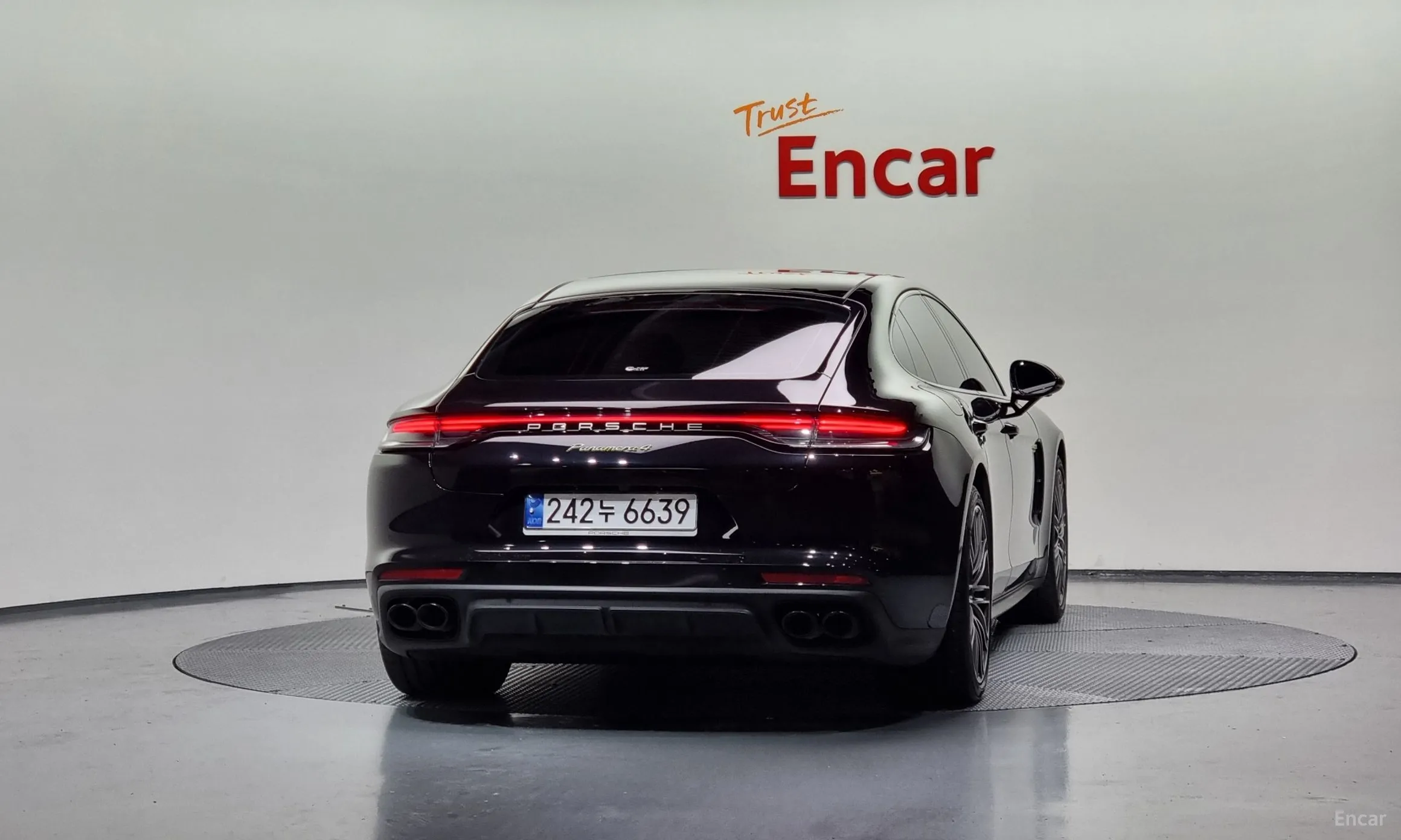 Porsche Panamera (971) превью 3