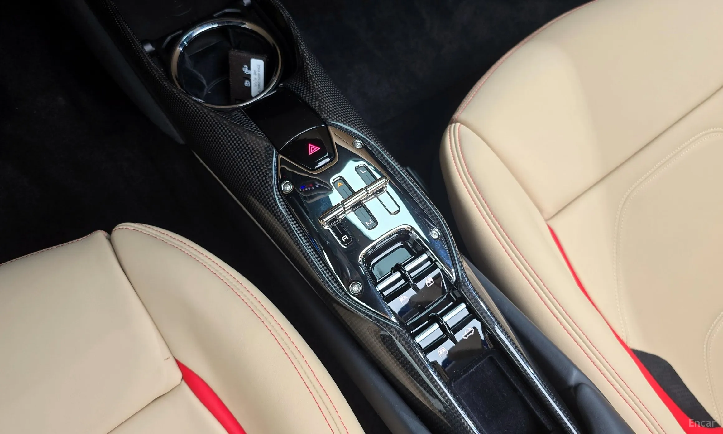 Ferrari 296 GTS превью 9