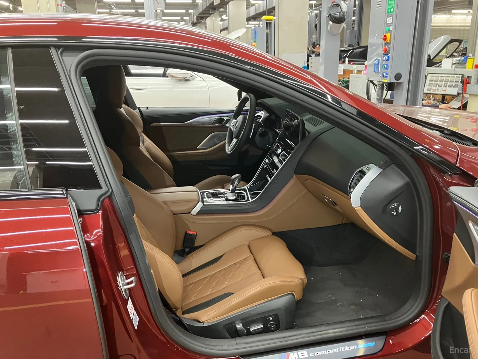 BMW M8 (G15) превью 3