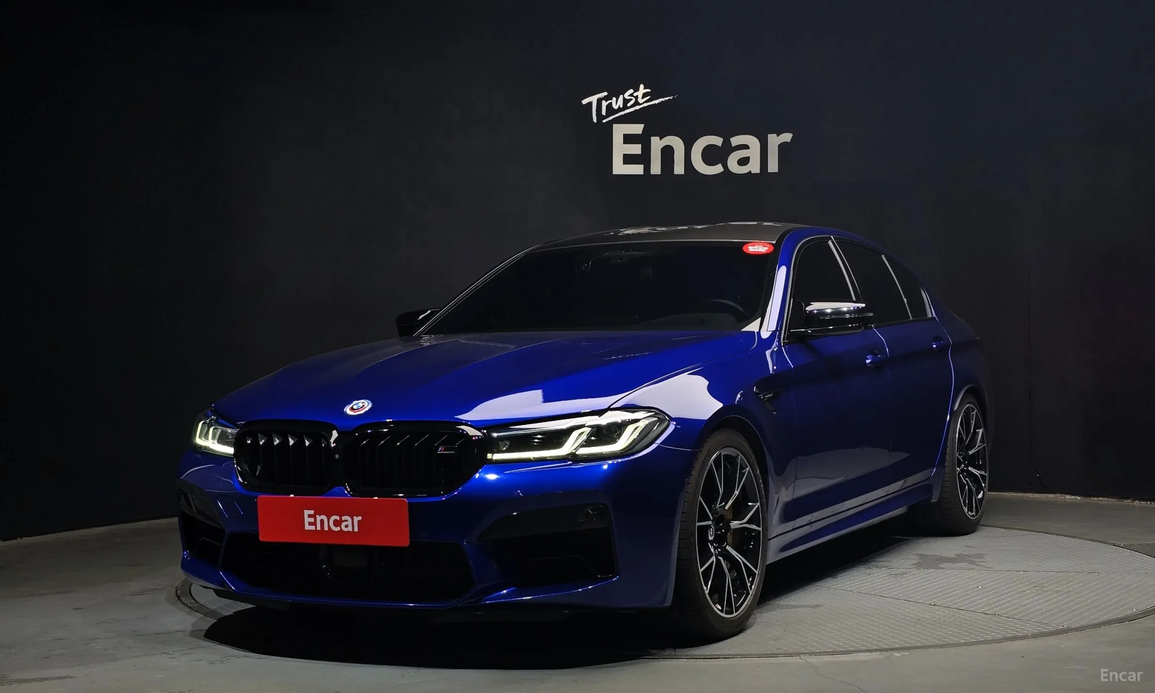 BMW M5 (F90)