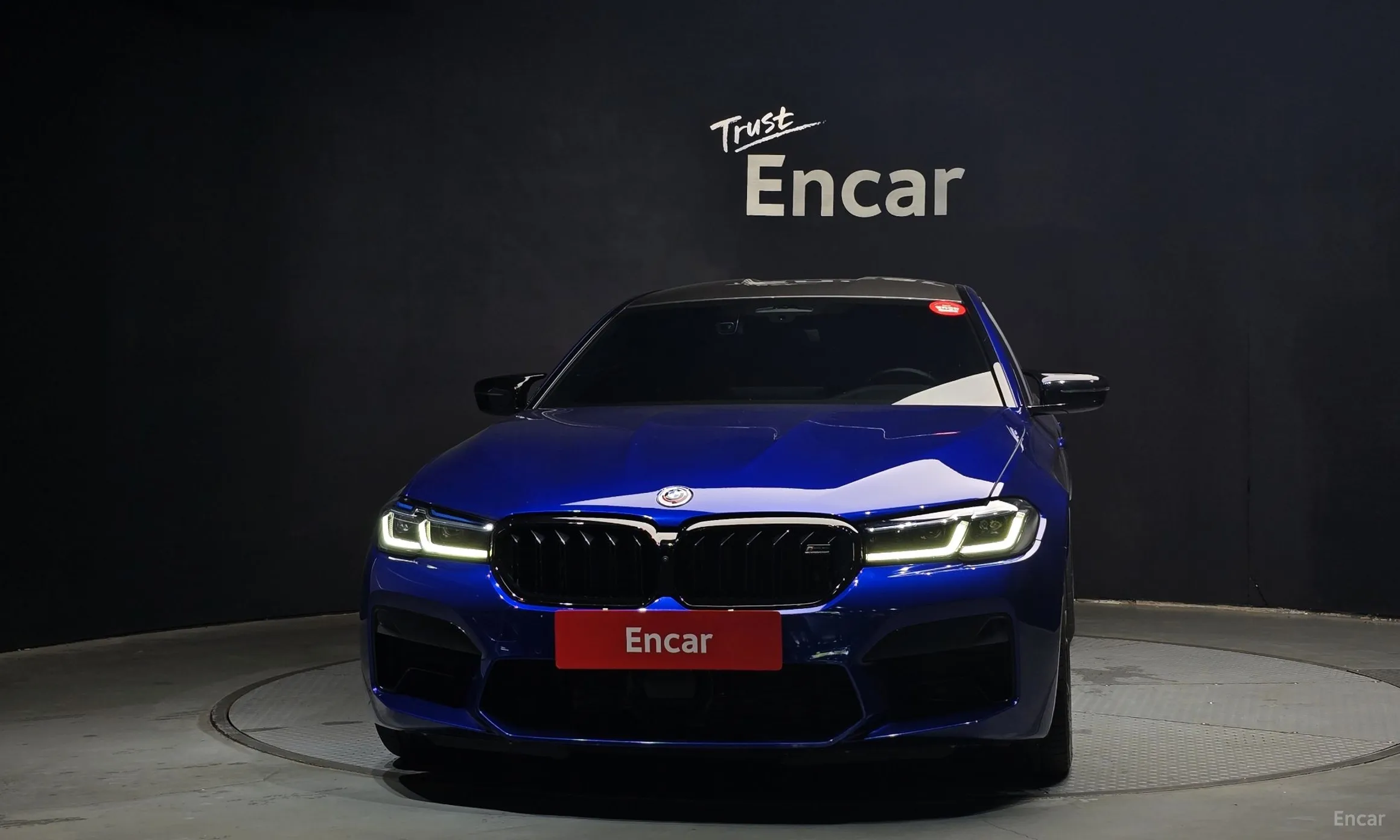 BMW M5 (F90)