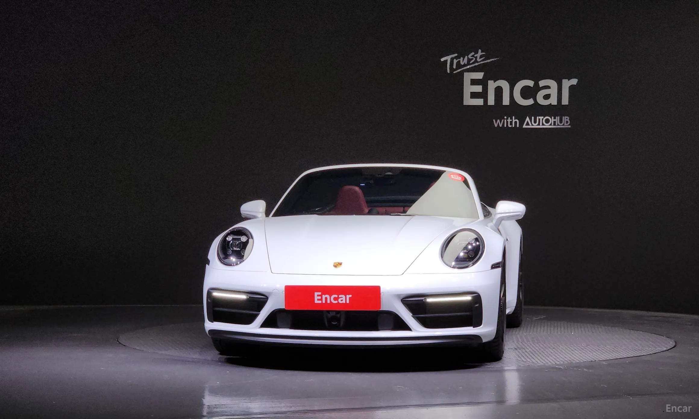 Porsche 911 (992)