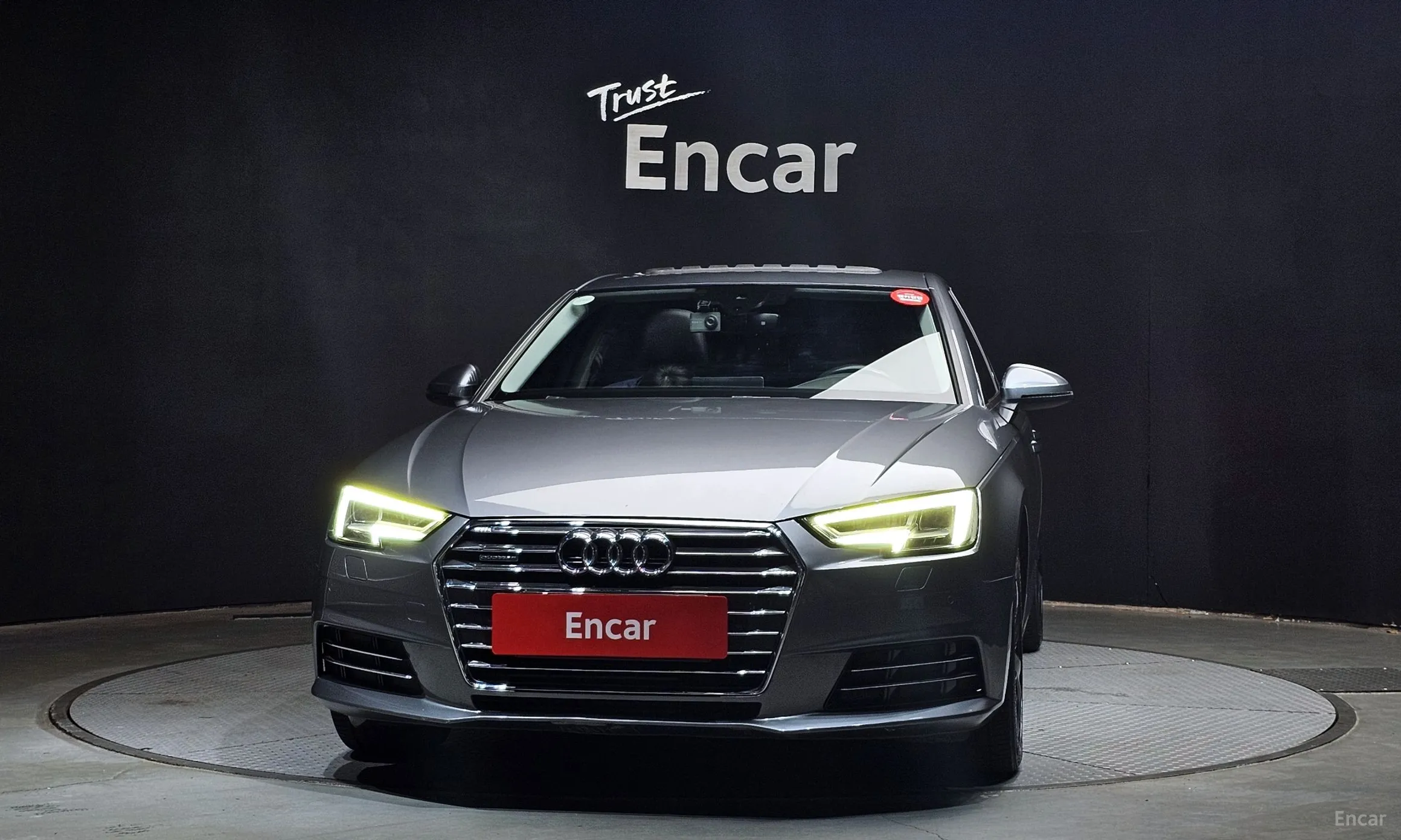 Audi A4 (B9) превью 2