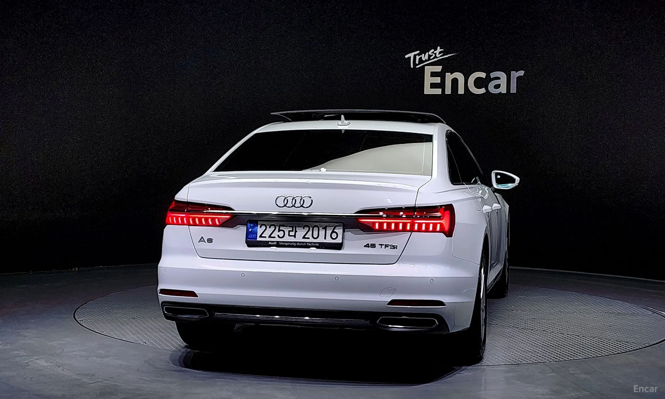 Audi A6 (C8) превью 3