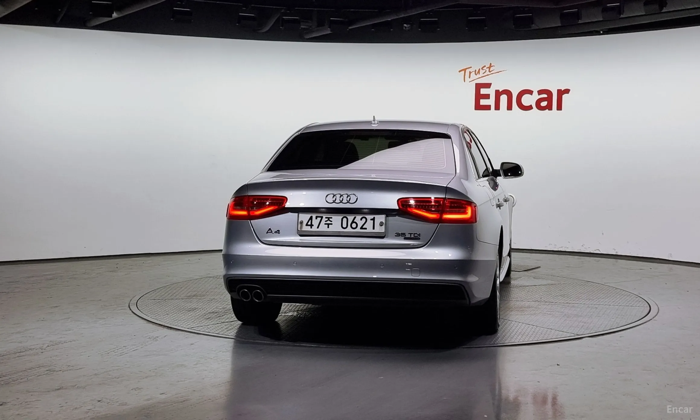 Audi New A4 превью 3
