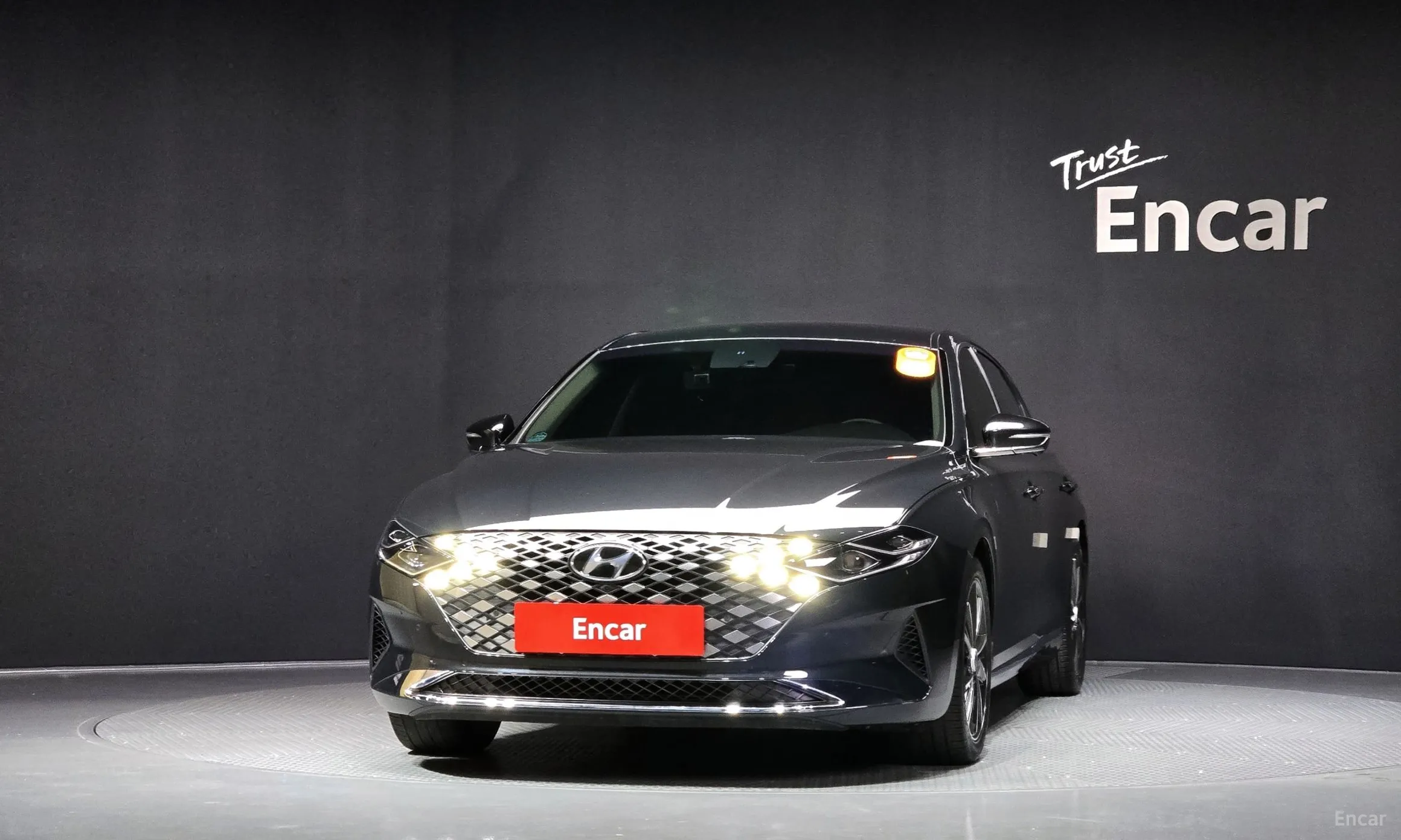 Hyundai Grandeur IG превью 2