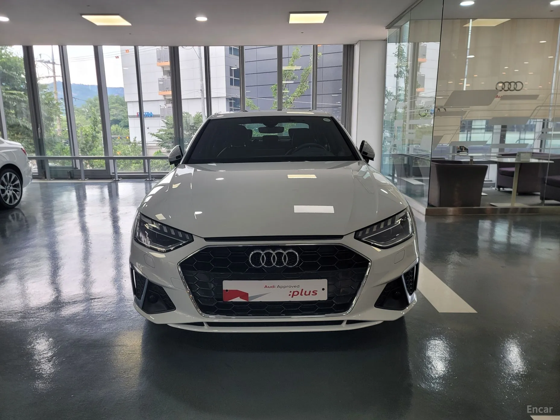 Audi A4 (B9) превью 2
