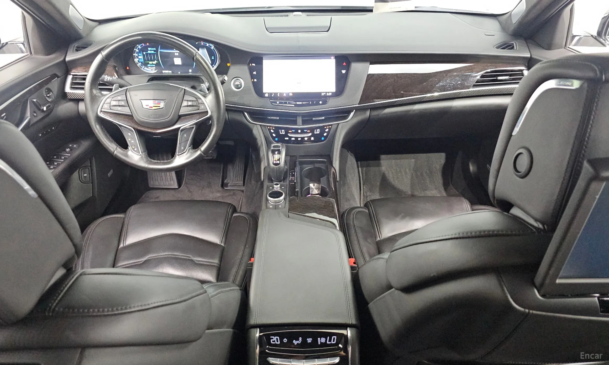 Cadillac CT6 превью 7