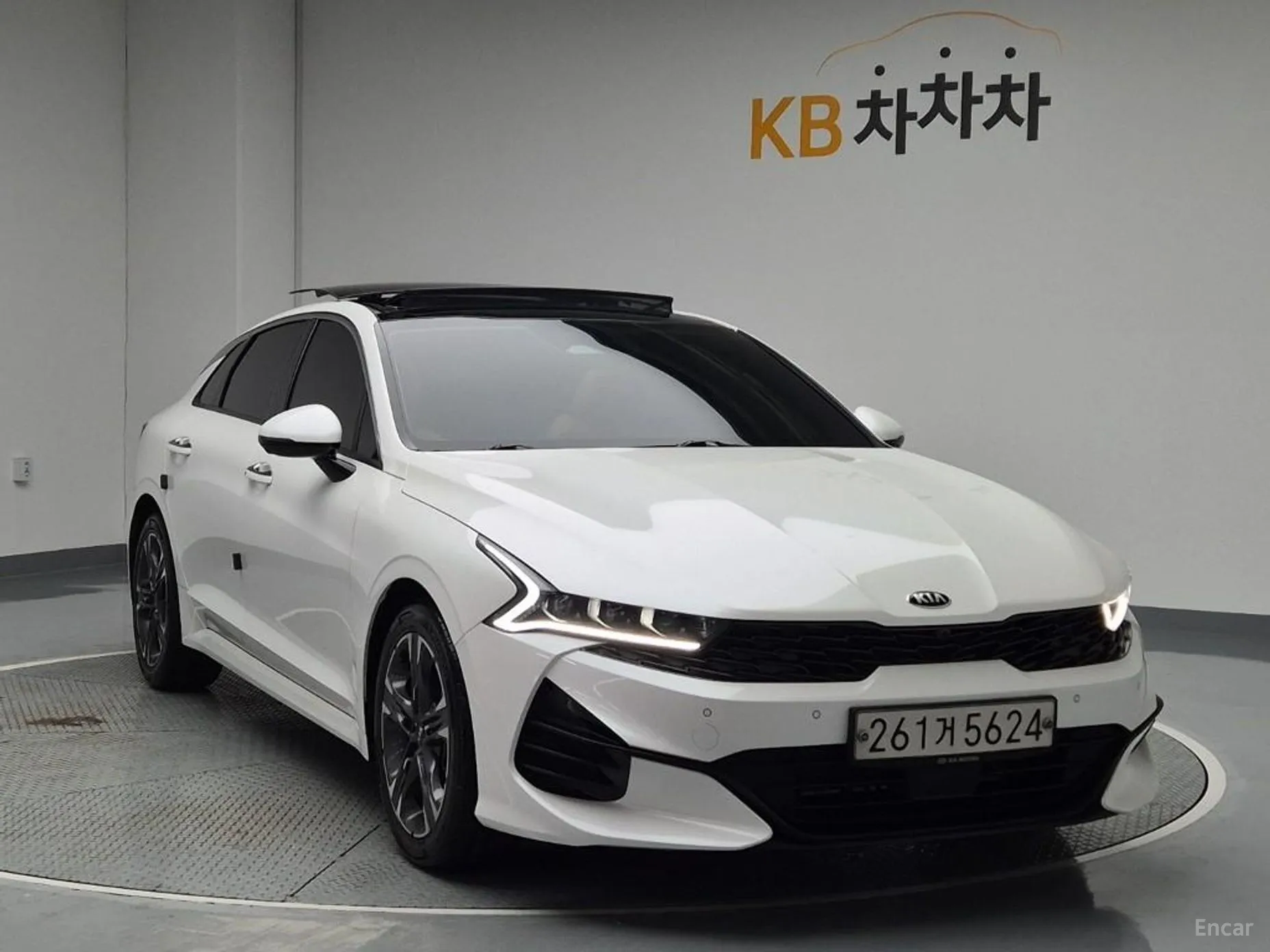 Kia K5 3rd Generation превью 2