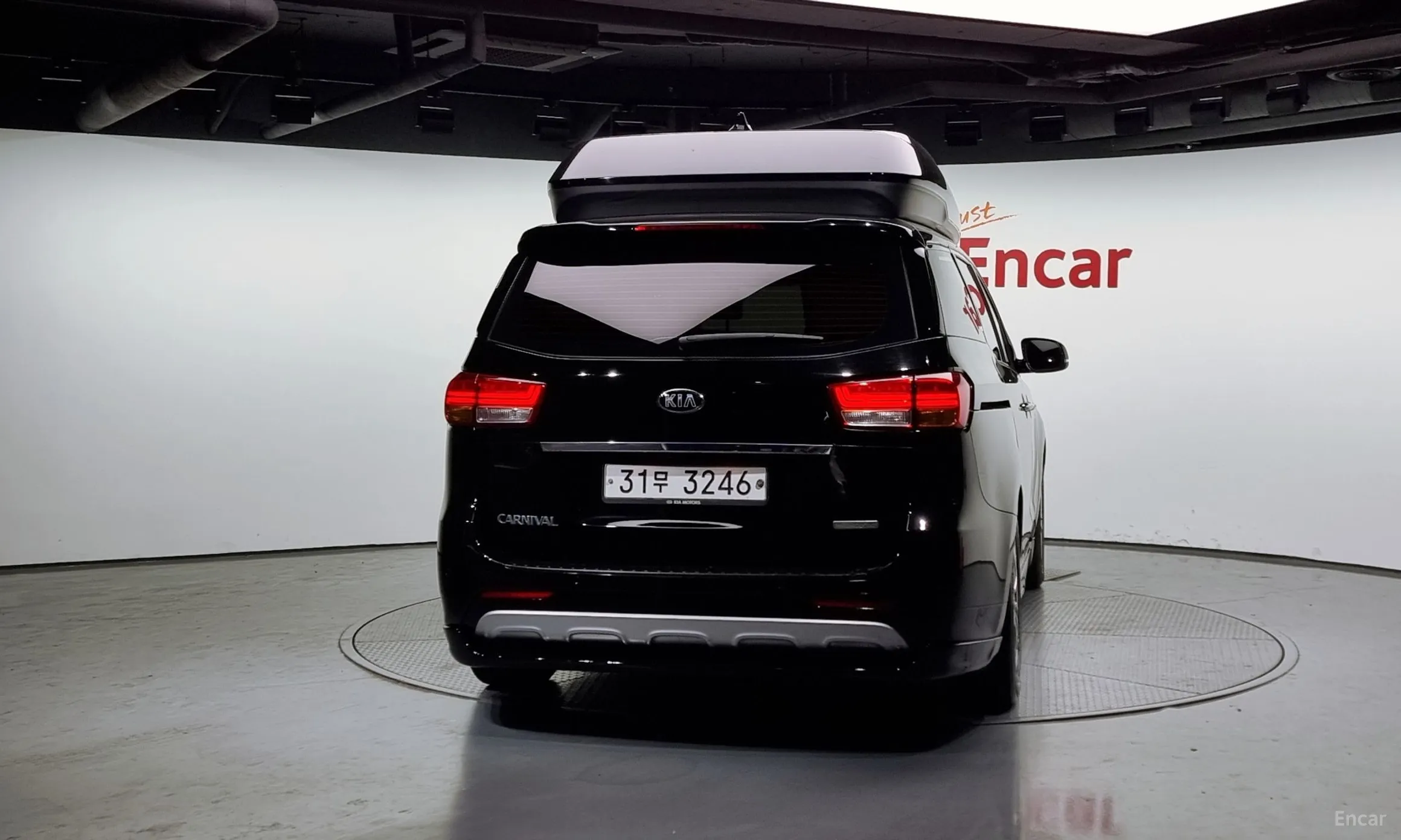 Kia Carnival превью 3
