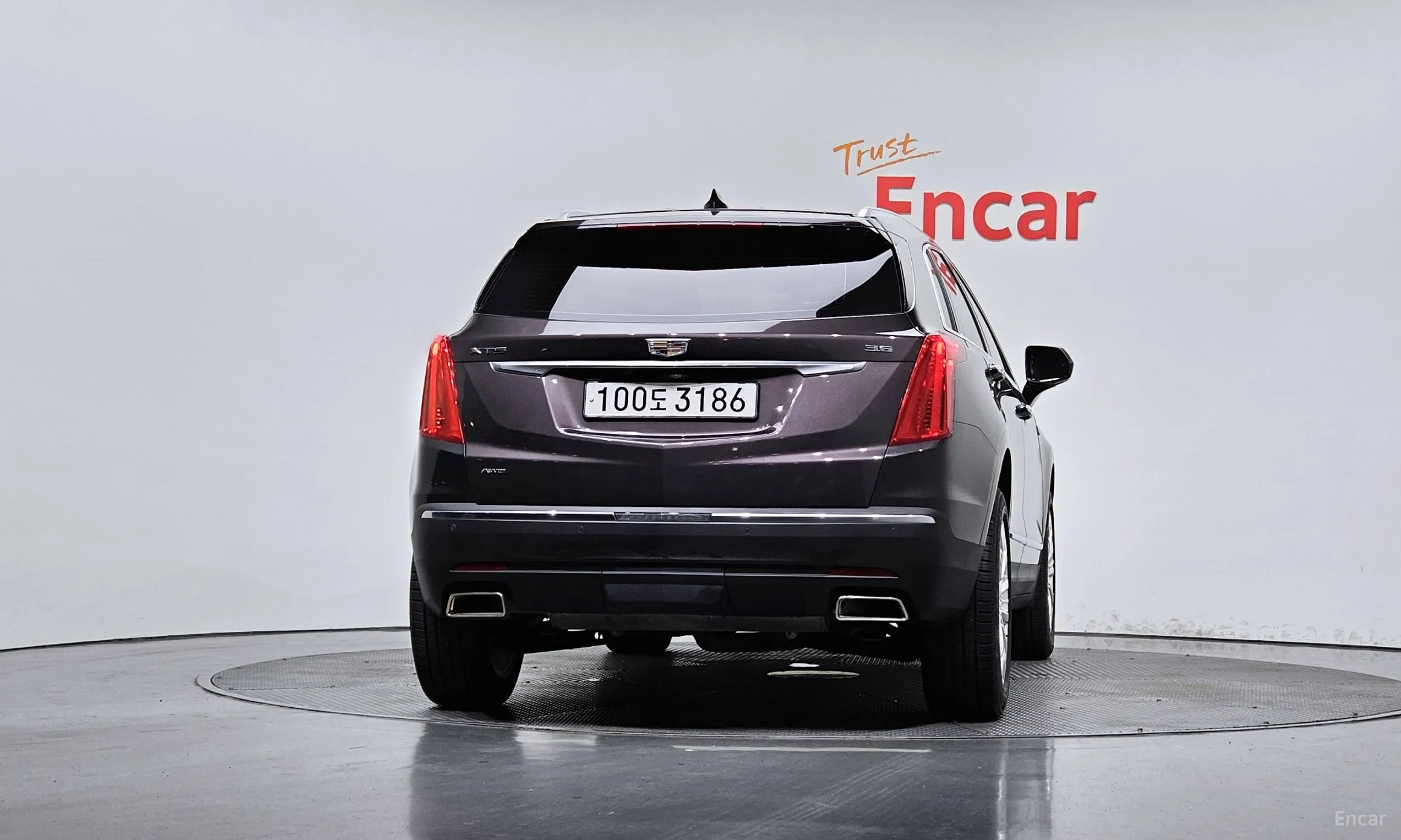 Cadillac XT5 превью 4