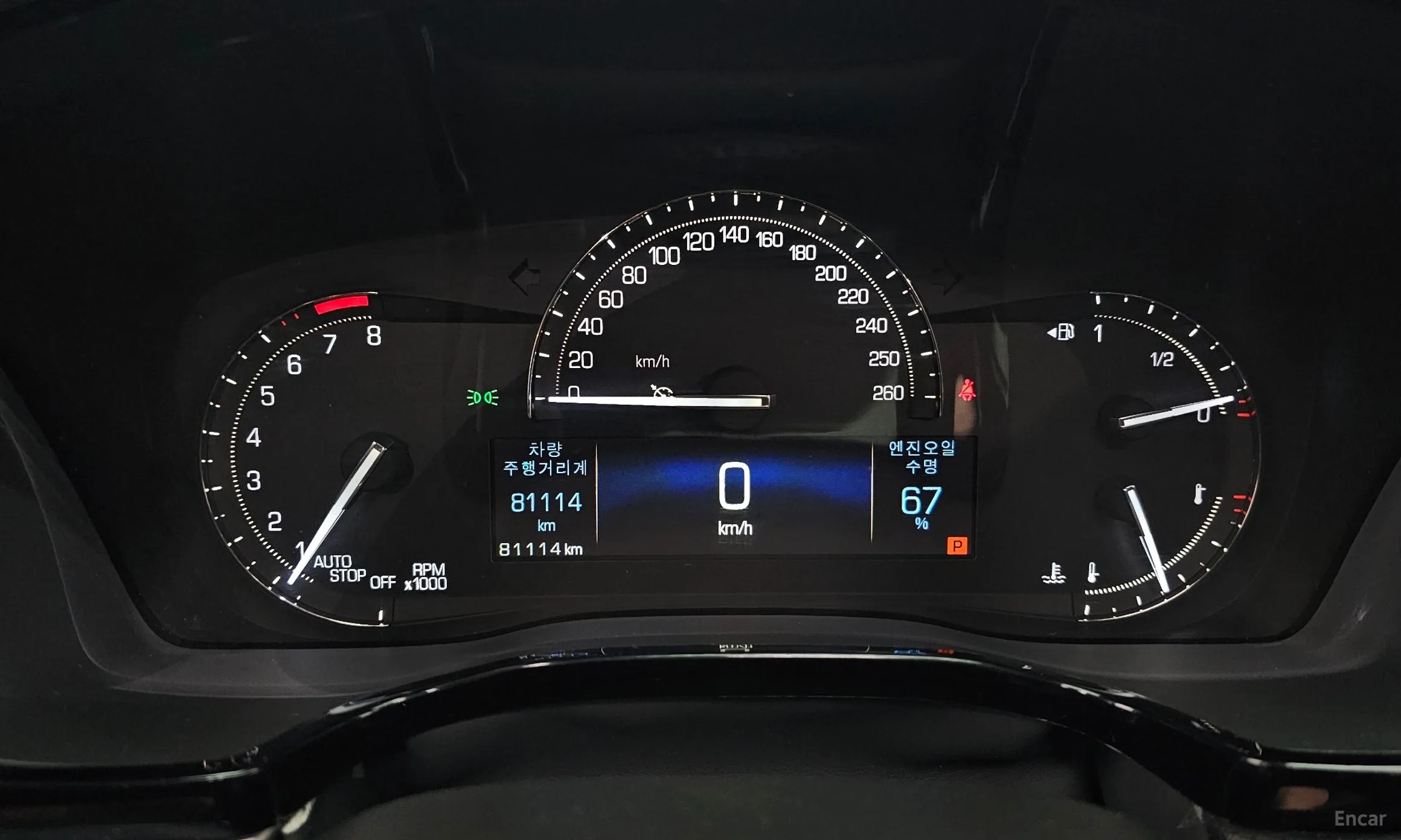 Cadillac XT5 превью 8