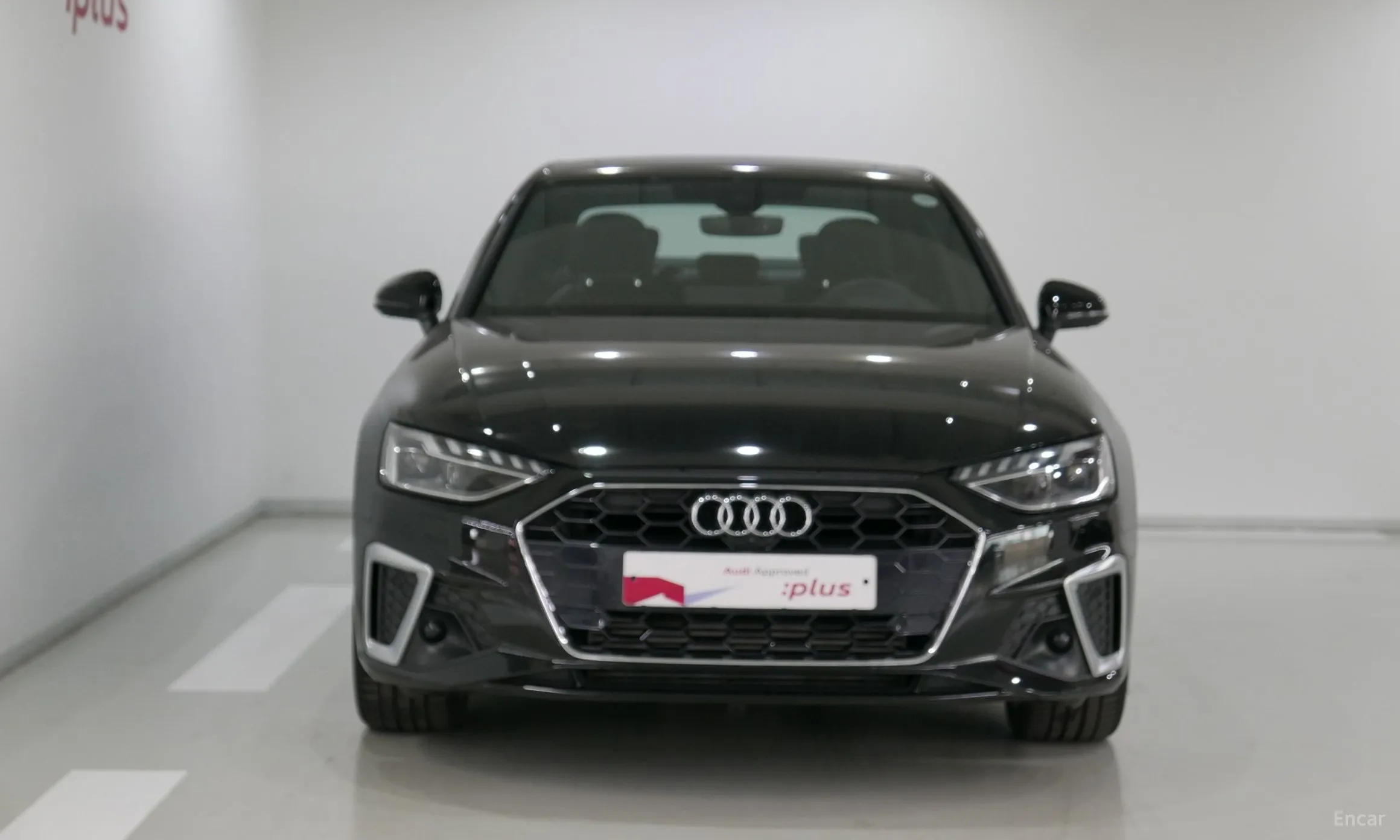 Audi A4 (B9)