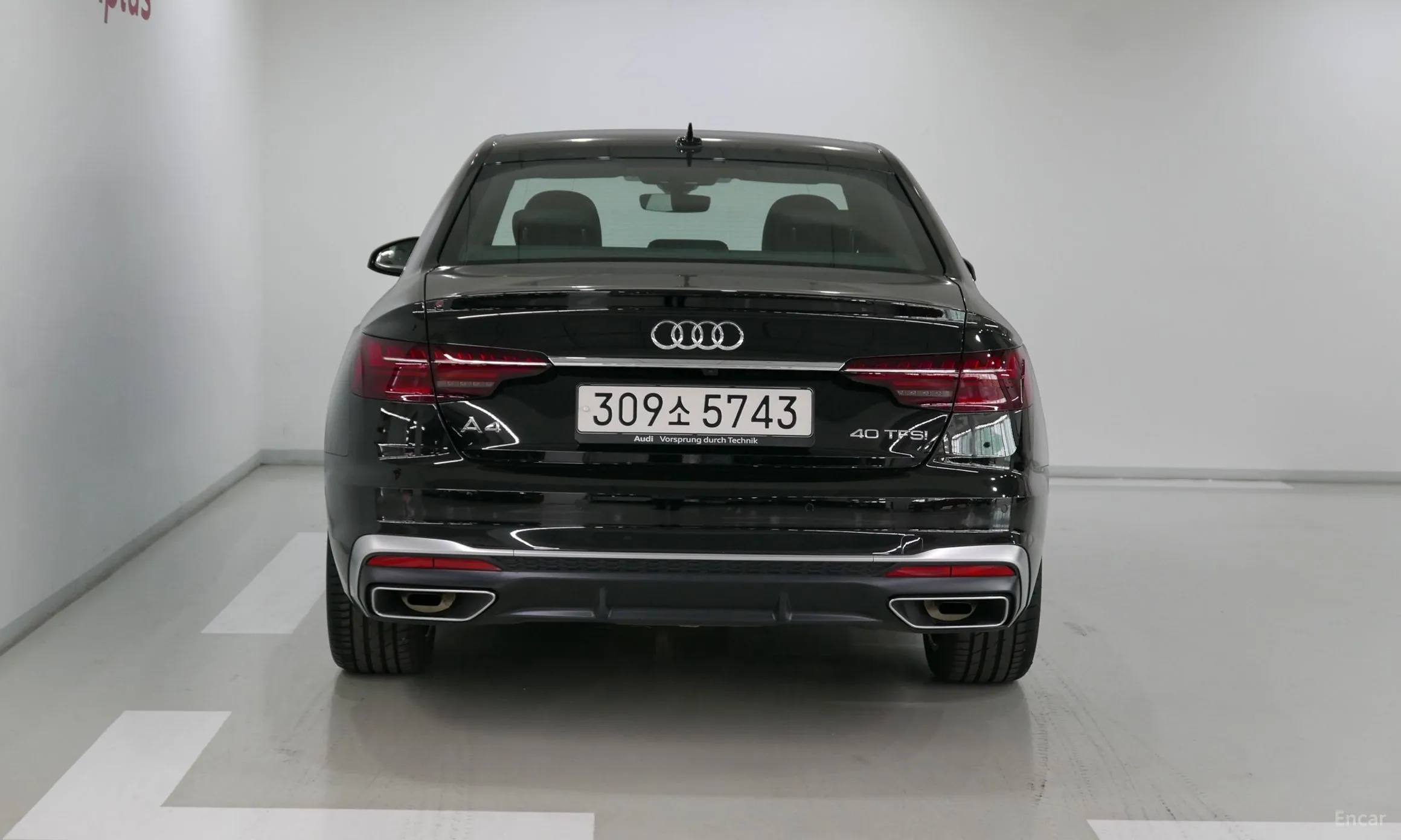 Audi A4 (B9) превью 3