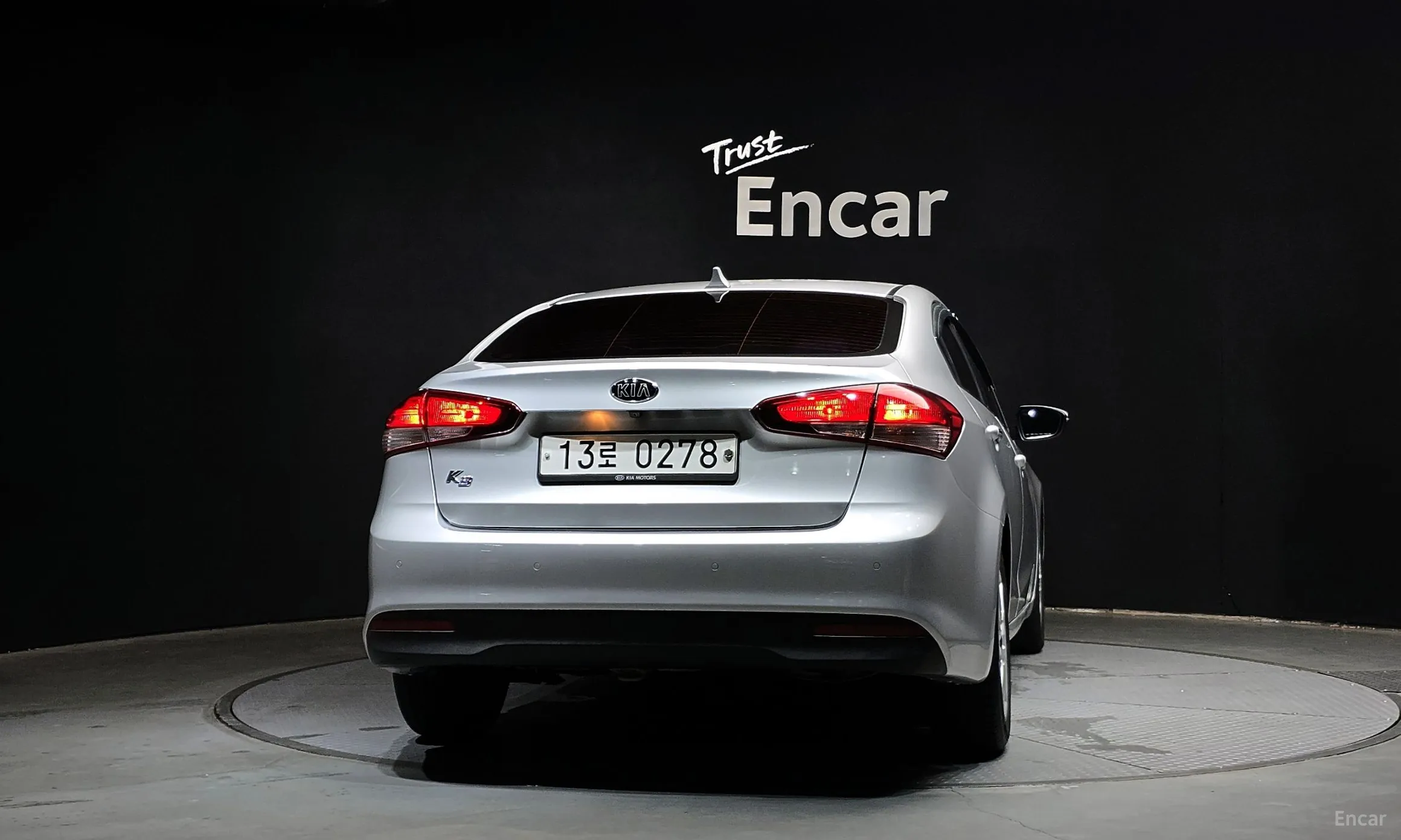 Kia K3 превью 3