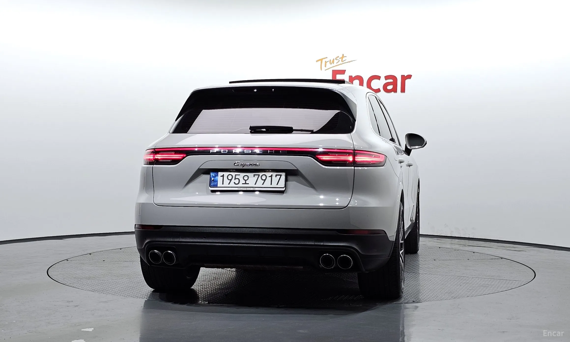 Porsche Cayenne (PO536) превью 3
