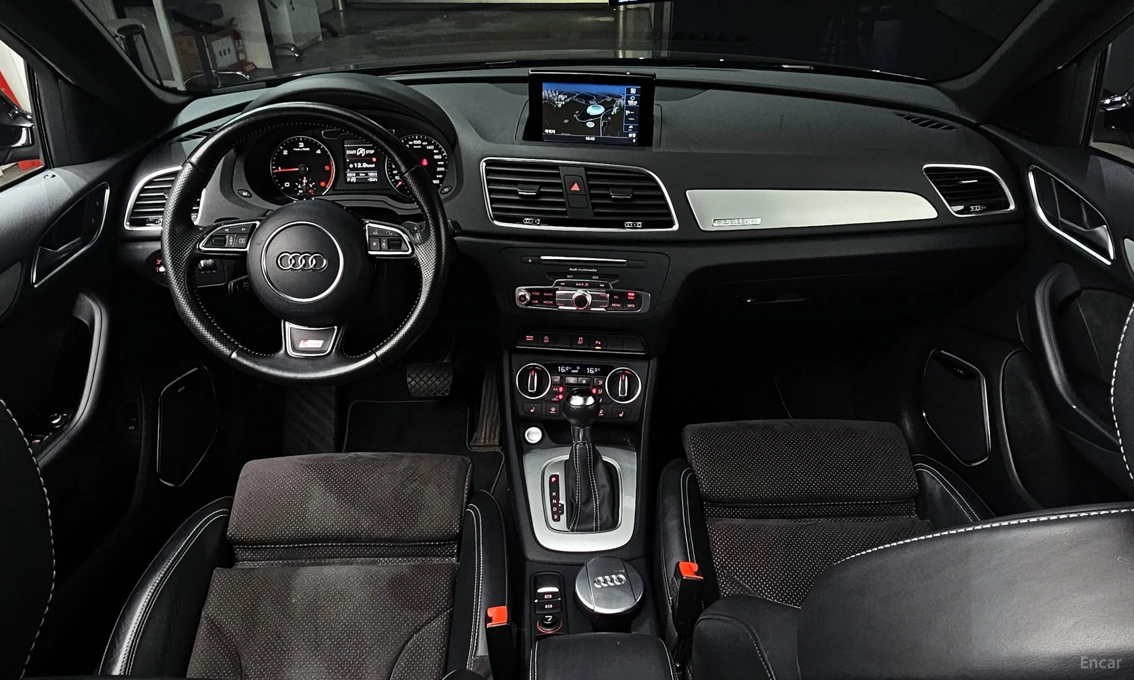 Audi Q3 превью 4