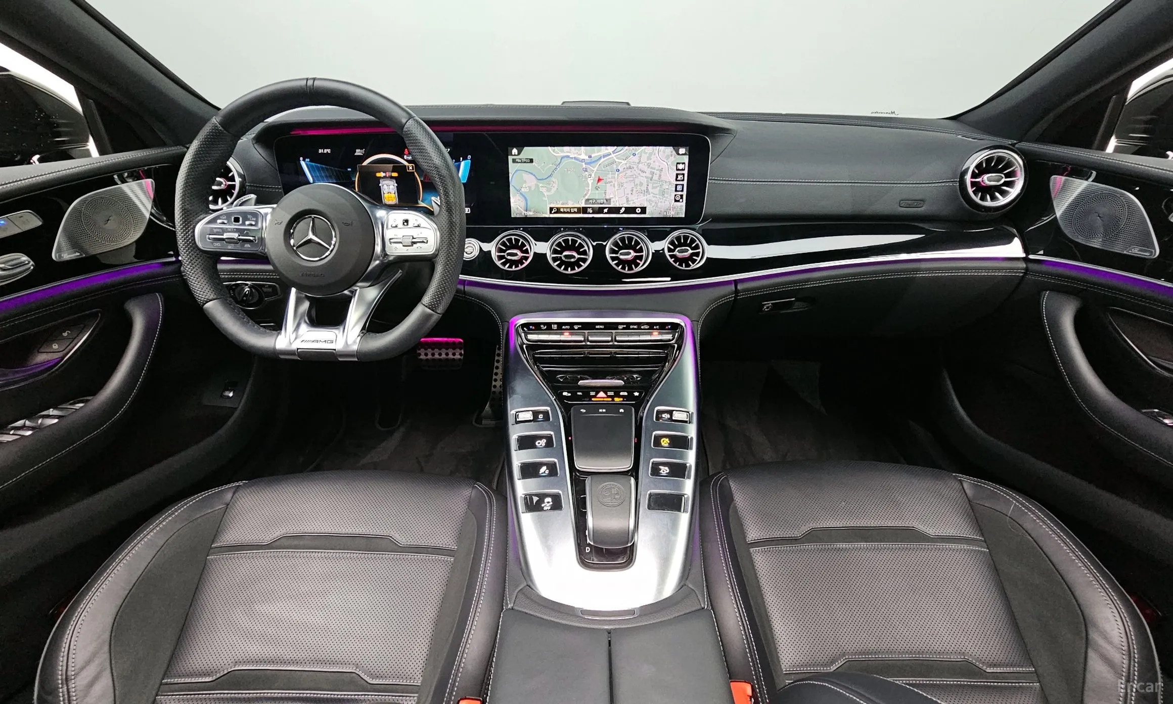 Mercedes Benz AMG GT превью 4
