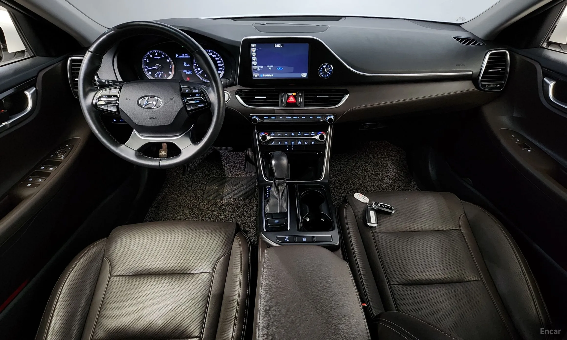 Hyundai Grandeur IG превью 4