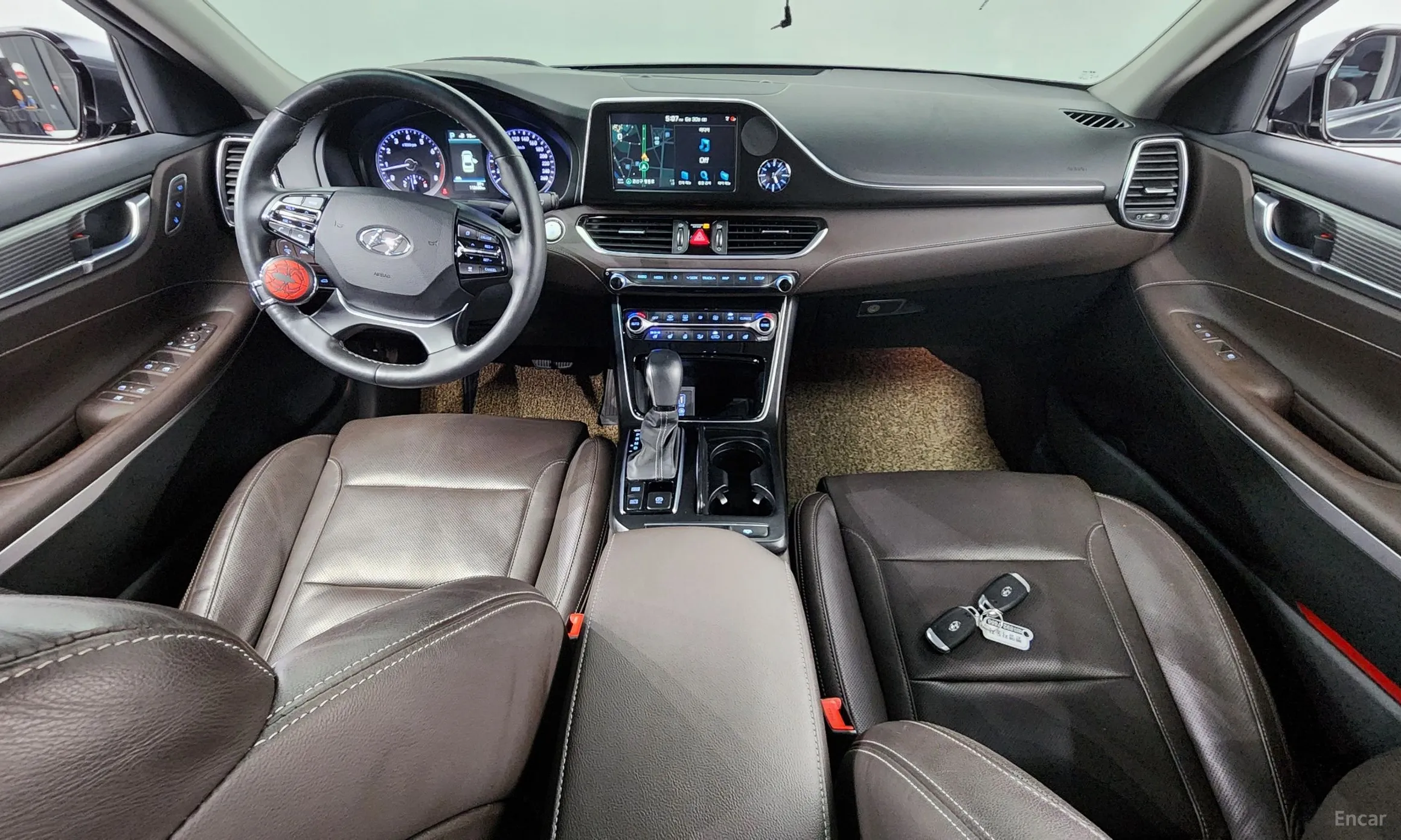 Hyundai Grandeur IG превью 4