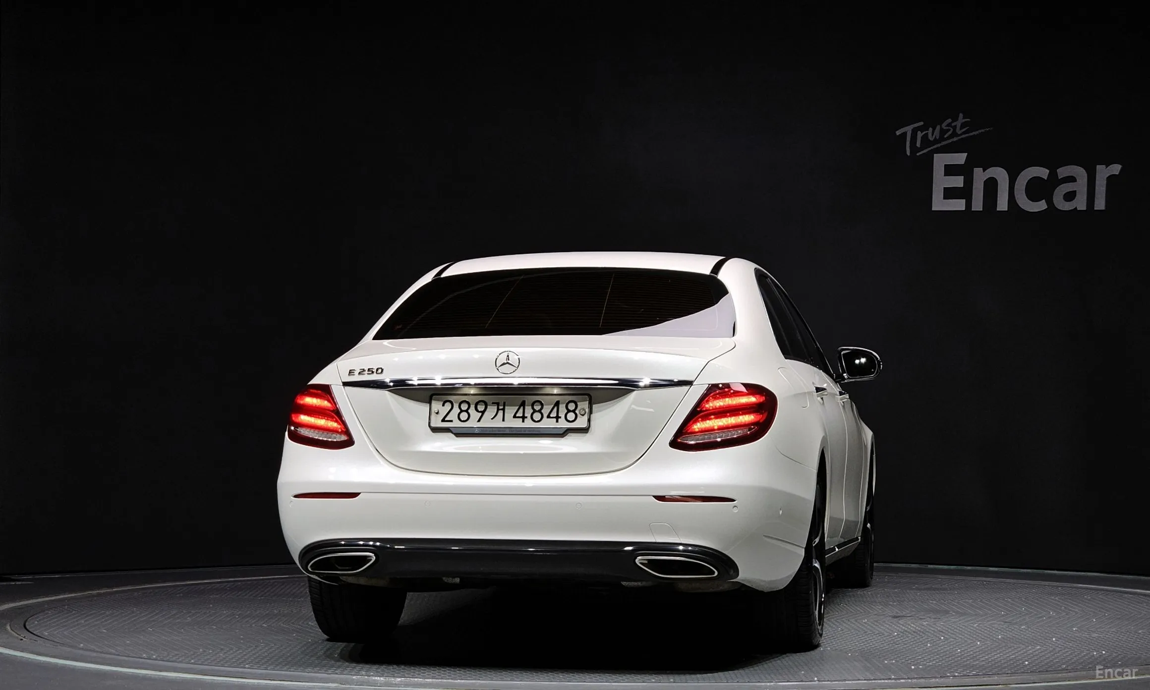 Mercedes Benz E-Class W213 превью 3