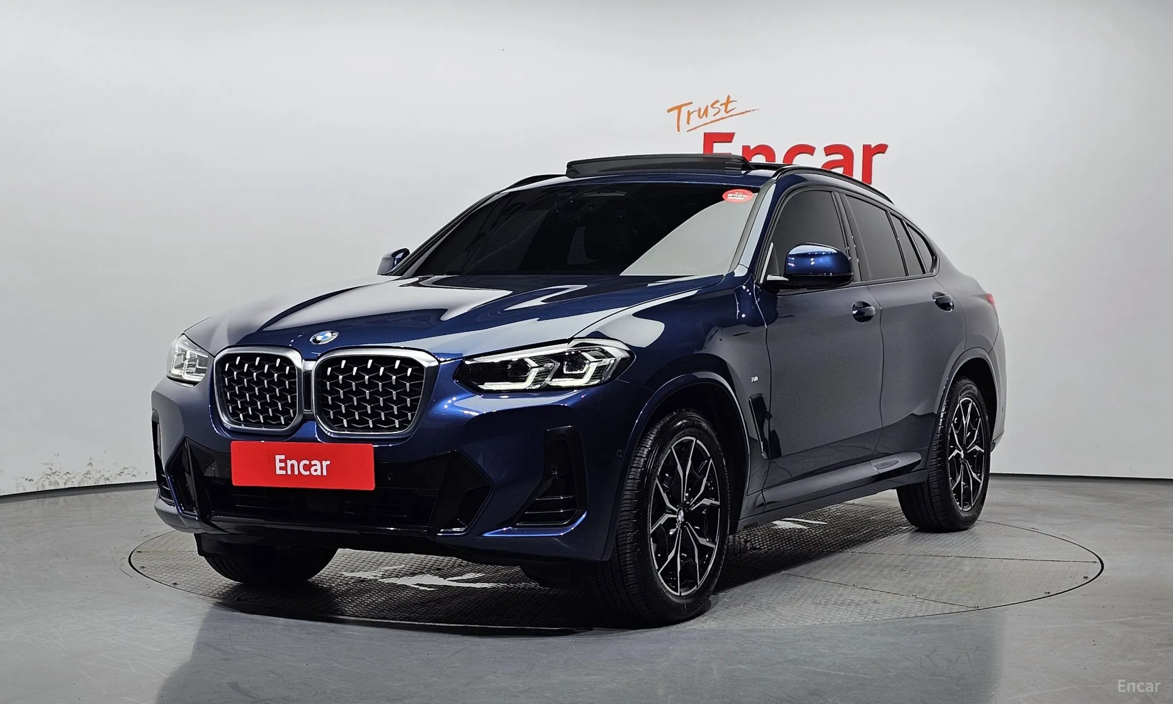X4 (G02)