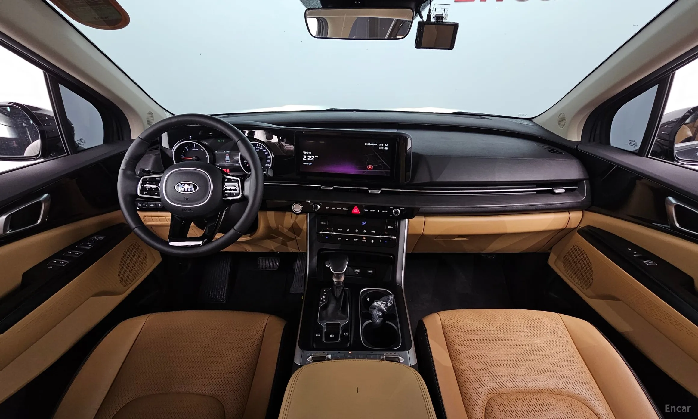 Kia Carnival Gen 4 превью 4