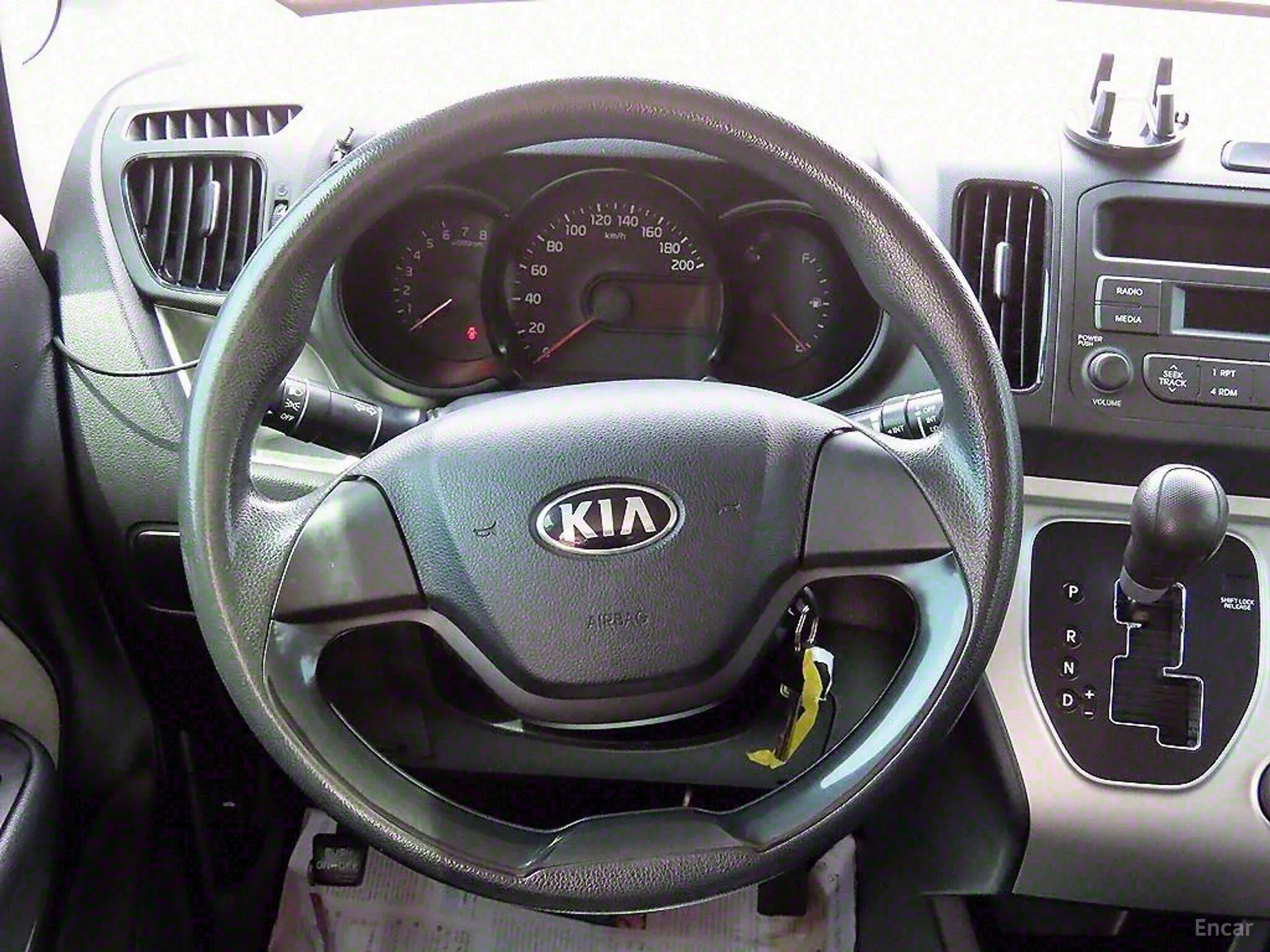Kia Ray превью 6