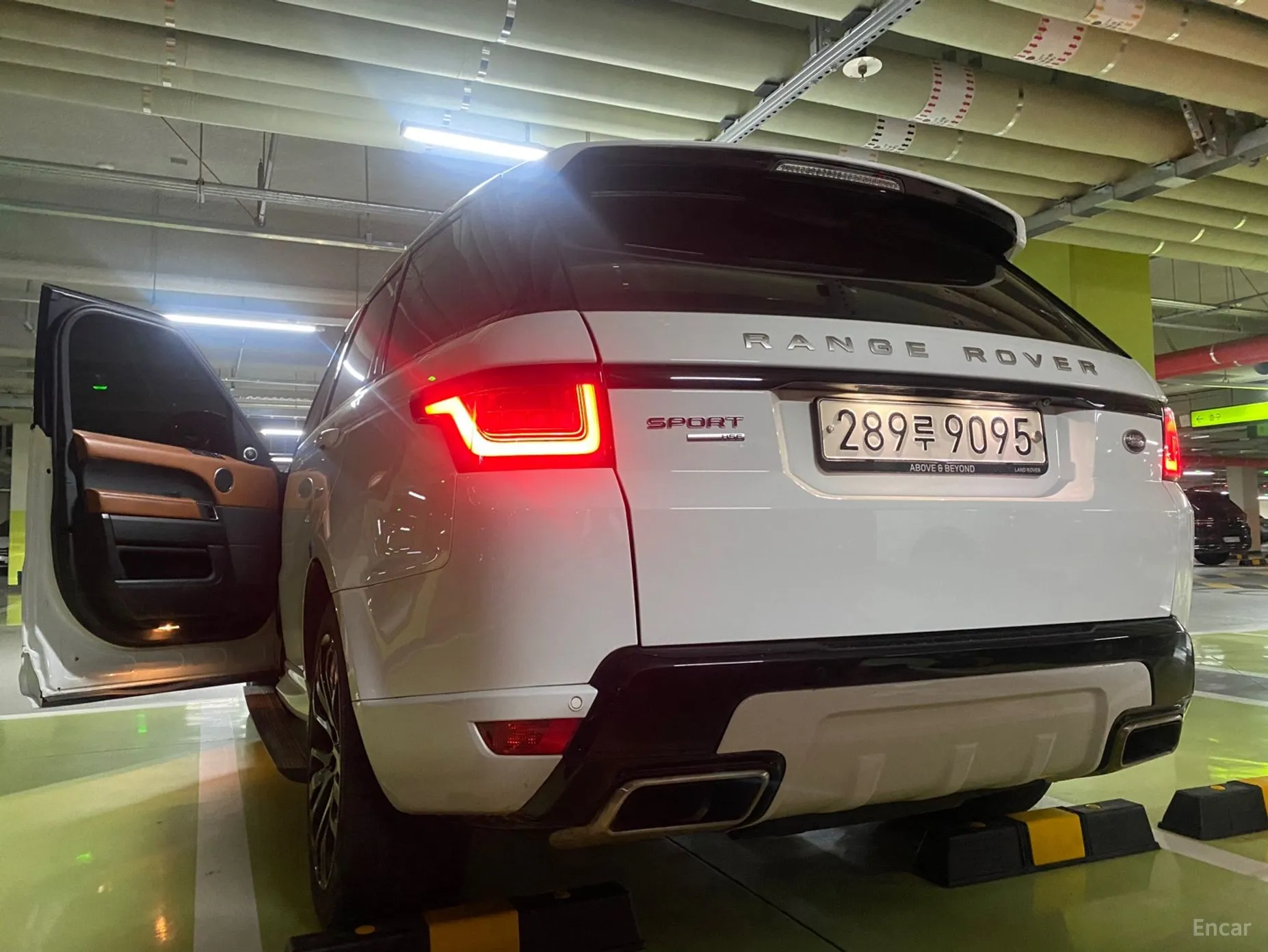 Land Rover Range Rover Sport 2nd Generation