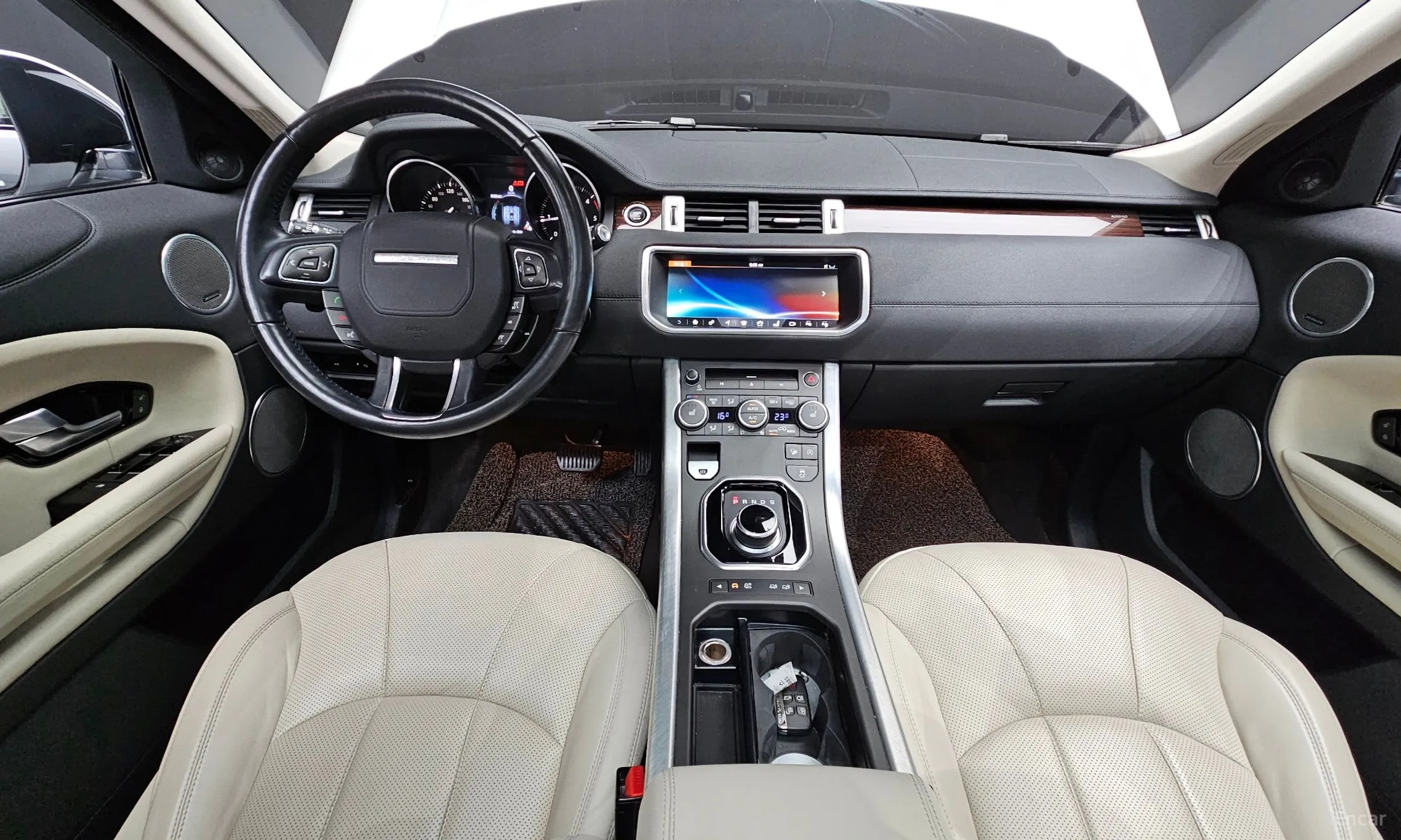 Land Rover Range Rover Evoque превью 4