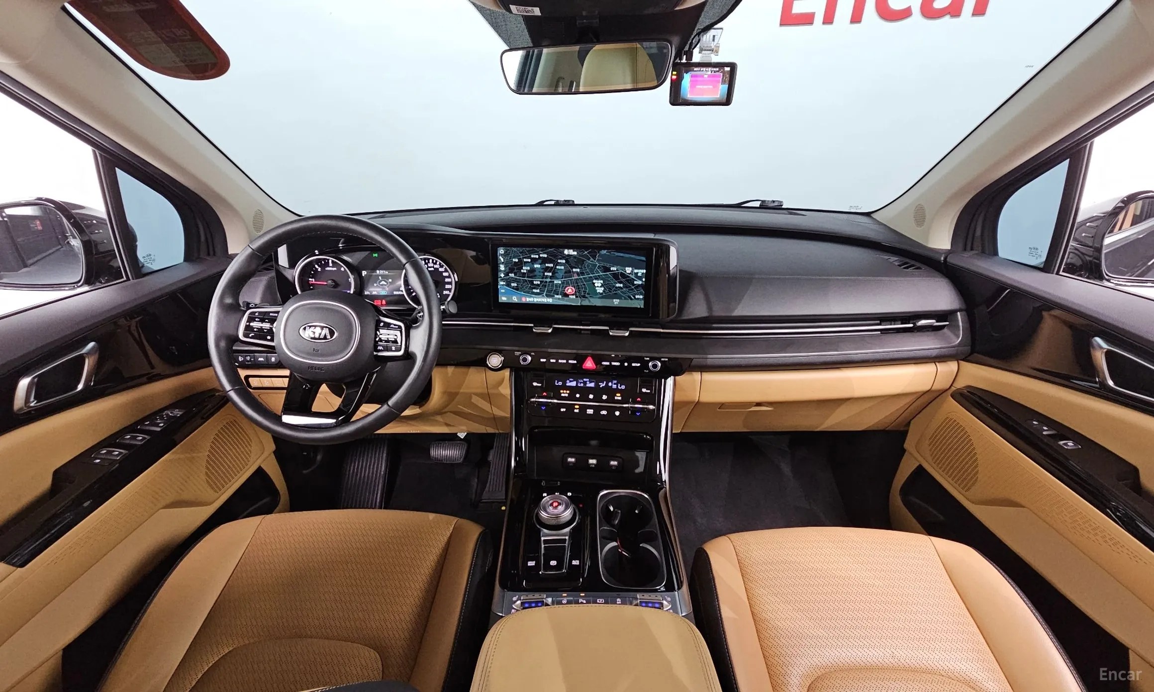 Kia Carnival Gen 4 превью 4
