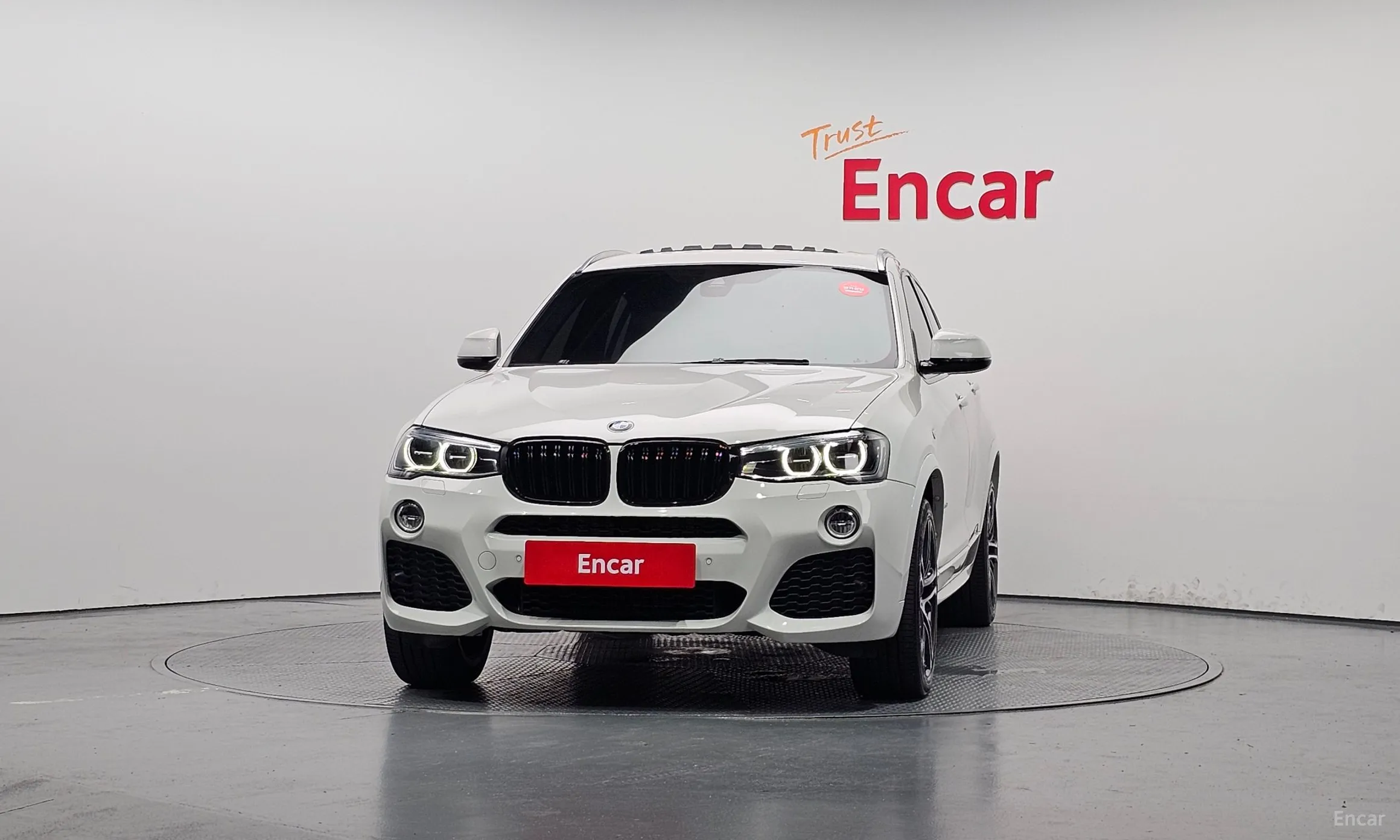 BMW X4 (F26) превью 2