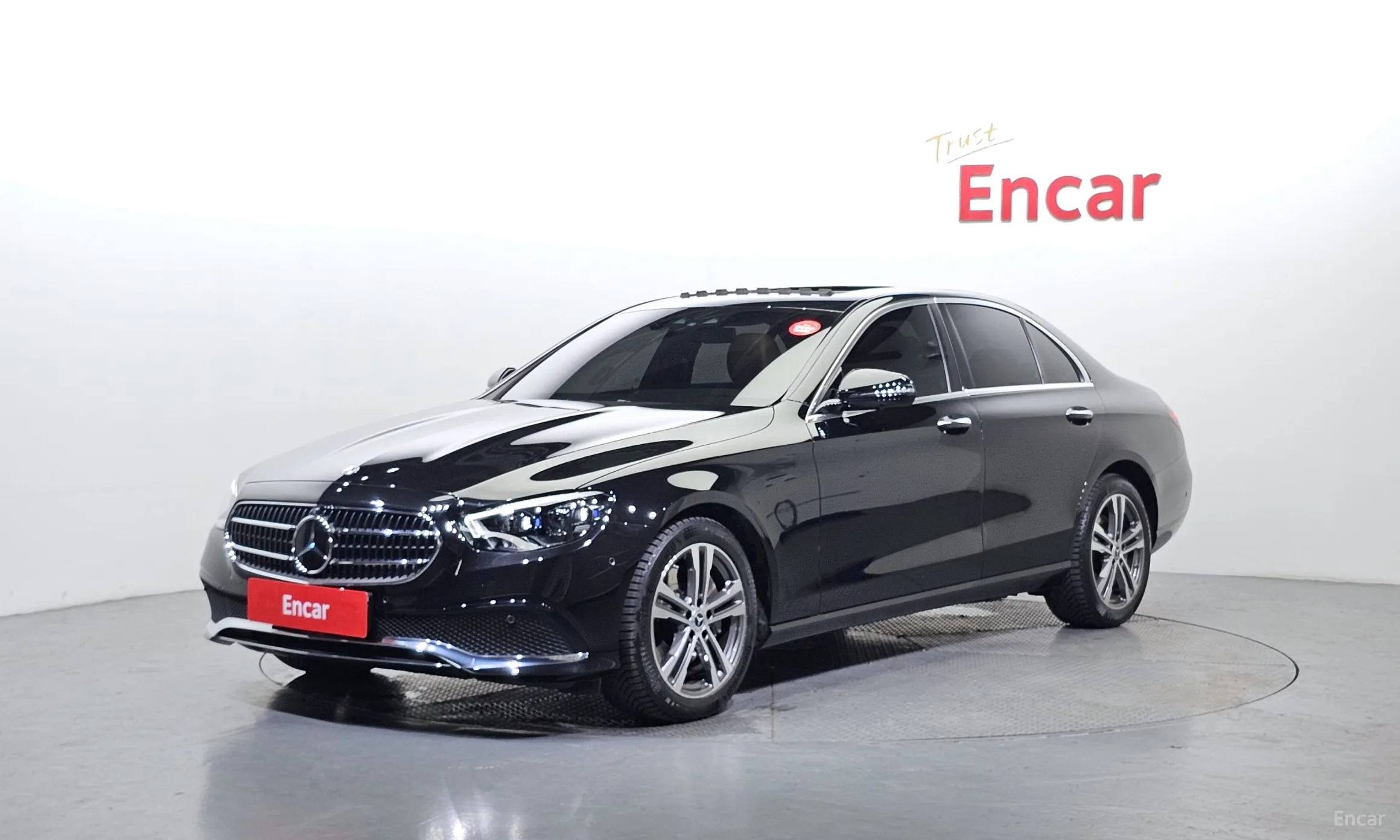 Mercedes Benz E-Class W213