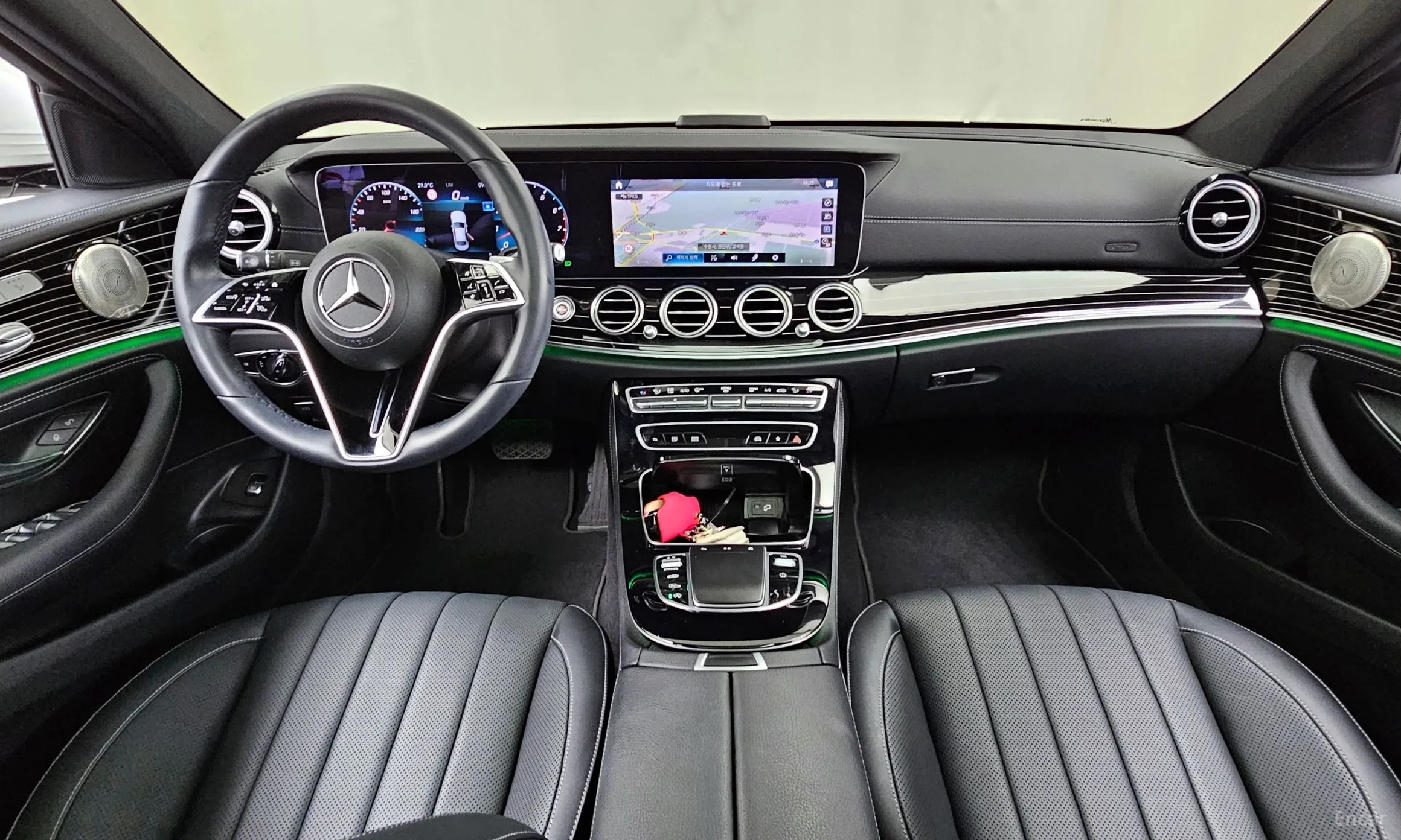 Mercedes Benz E-Class W213 превью 7