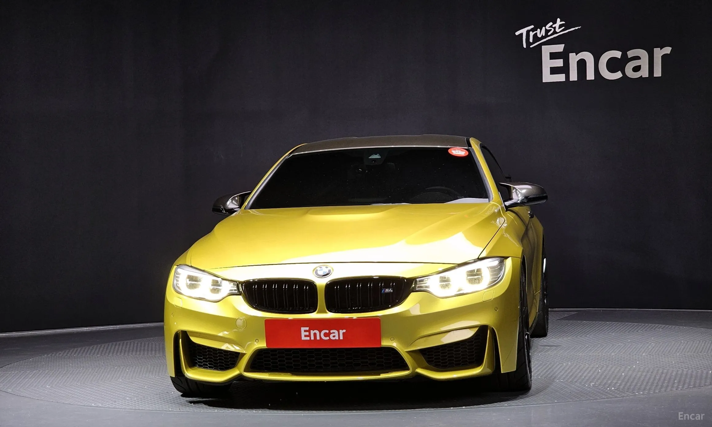 BMW M4 (F82)