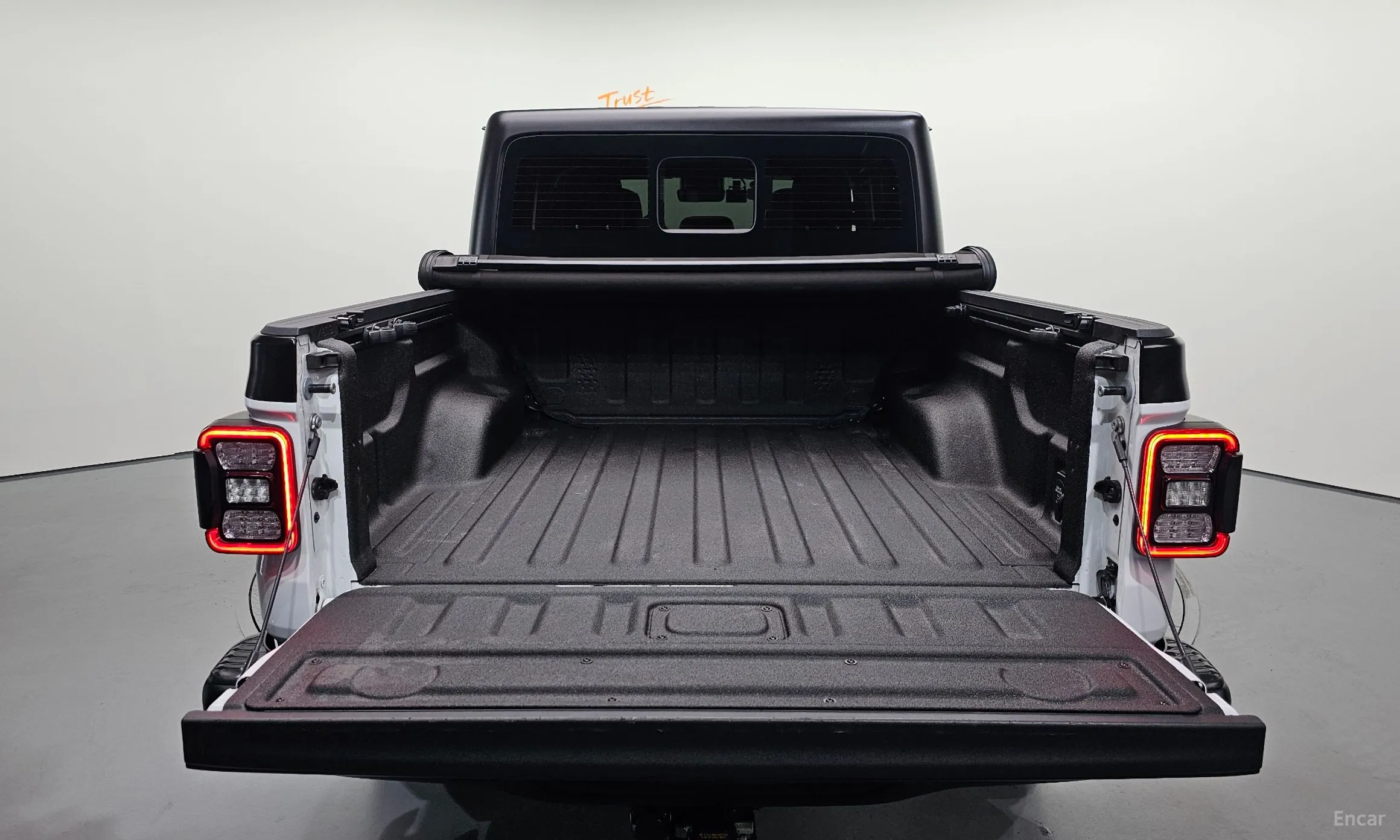 Jeep Gladiator (JT) превью 20